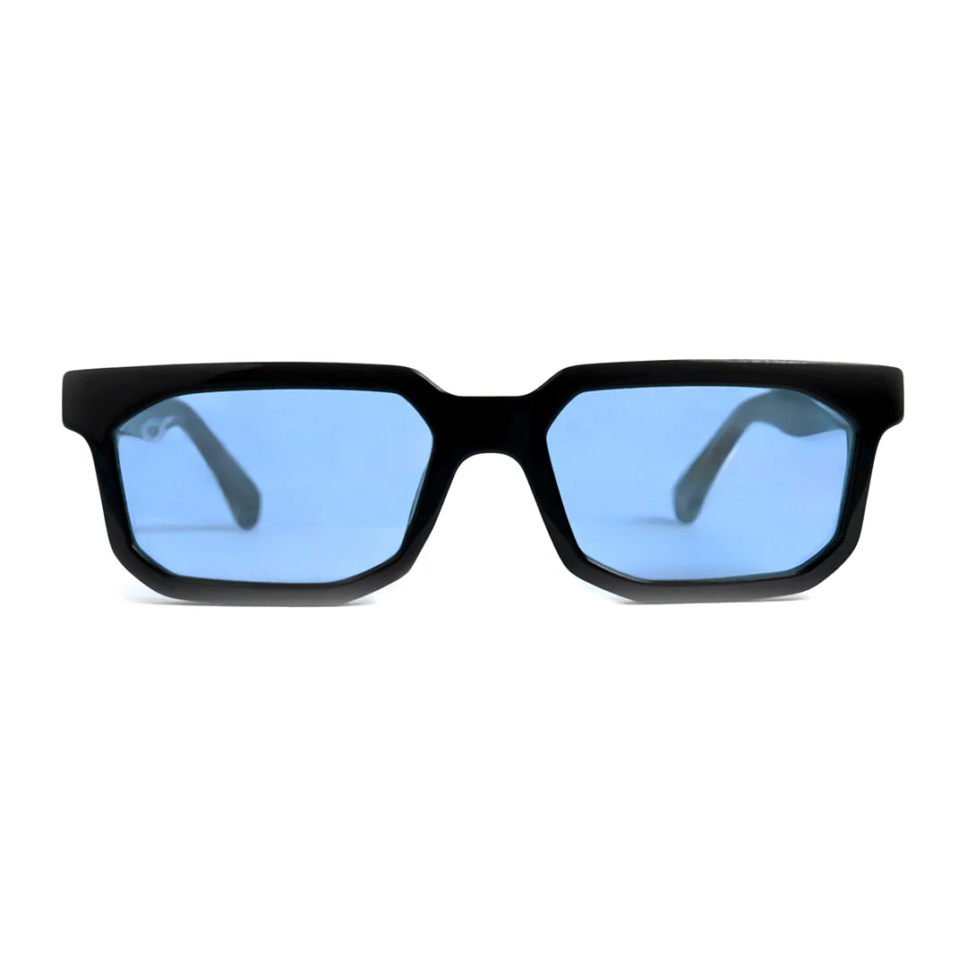OCCHIALI DAKOTA
COLORE MONTATURA NERO
COLORE LENTE BLU OS2057-C03
