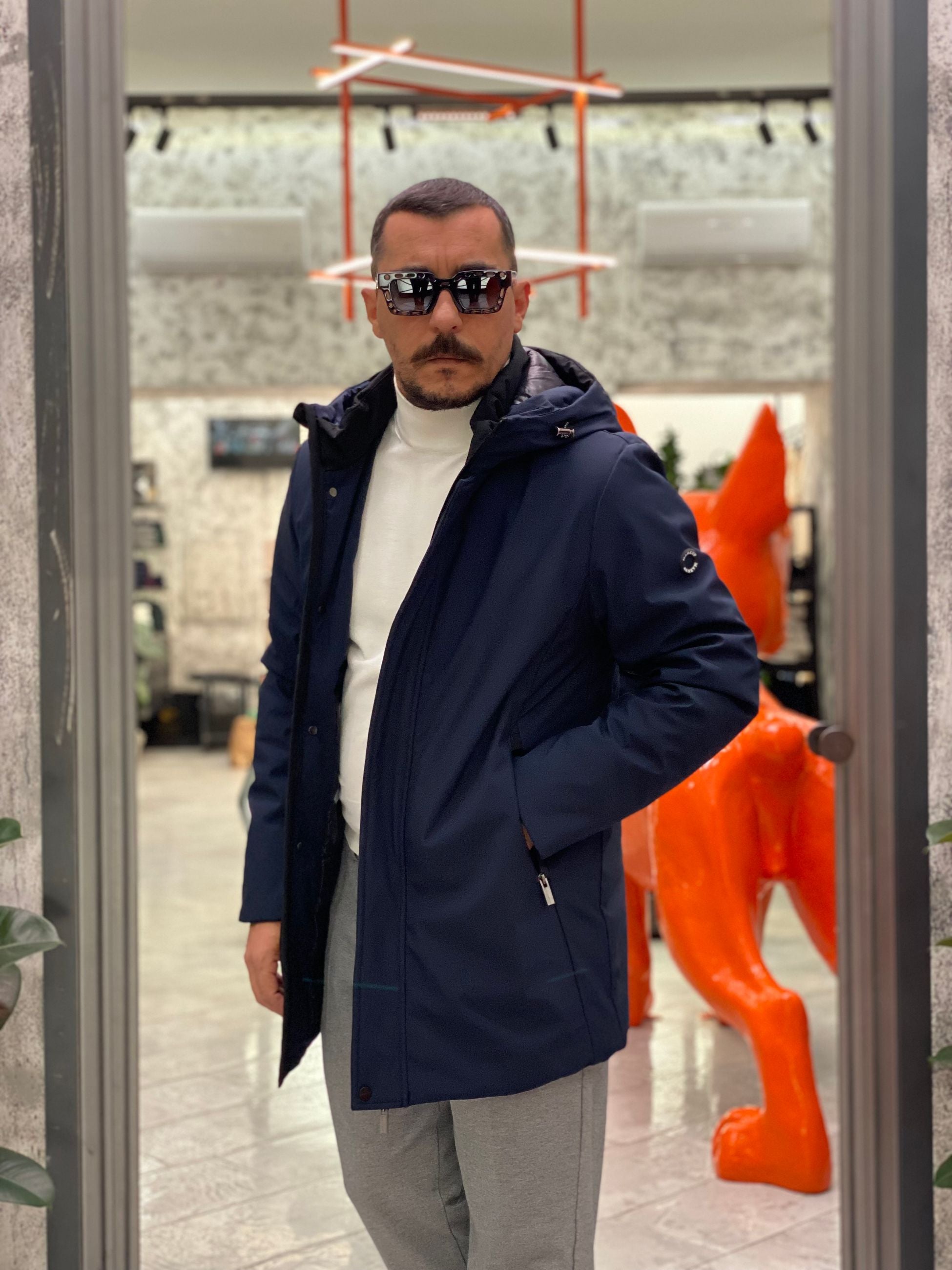 PARKA LUNGO CON CAPPUCCIO IN TESSUTO TECNICO WATERPROOF & WINDPROOF - REGULAR FIT MK24007-F25.BLU