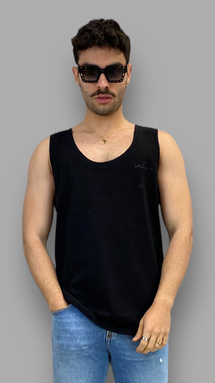 CANOTTA BASIC CON SCOLLO PROFONDO E LOGO IN CORSIVO A RILIEVO LATO CUORE - OVERSIZE FIT