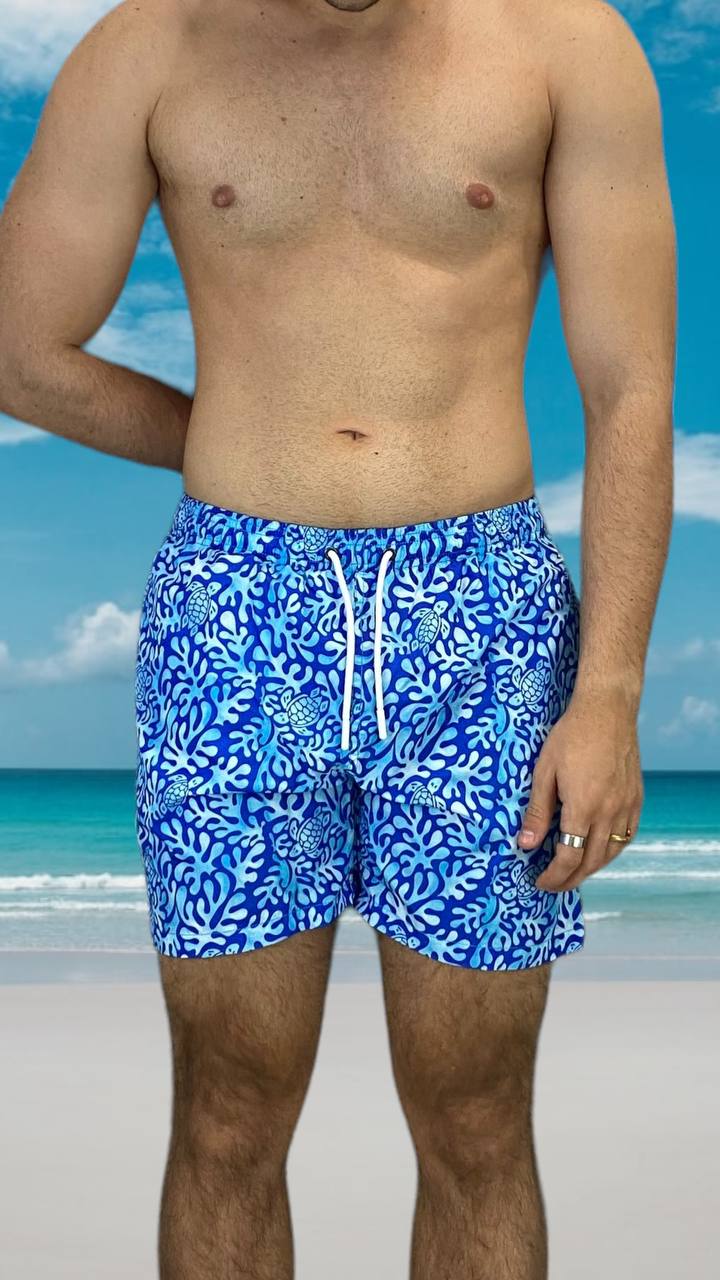 COSTUME DA BAGNO DA UOMO IN TESSUTO LEGGERO CON STAMPA TARTARUGHE MARINE - REGULAR FIT