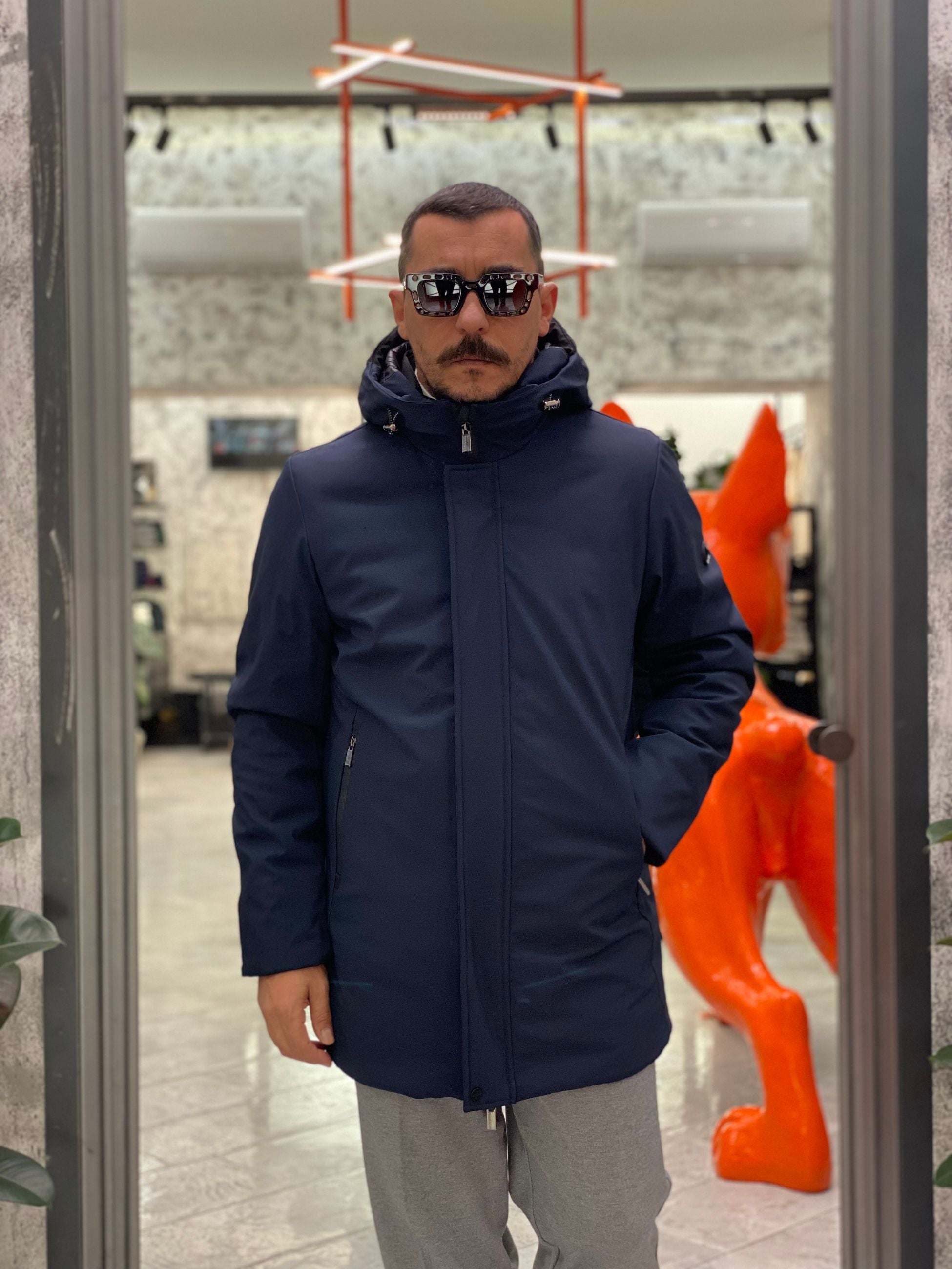 PARKA LUNGO CON CAPPUCCIO IN TESSUTO TECNICO WATERPROOF & WINDPROOF - REGULAR FIT MK24007-F25.BLU
