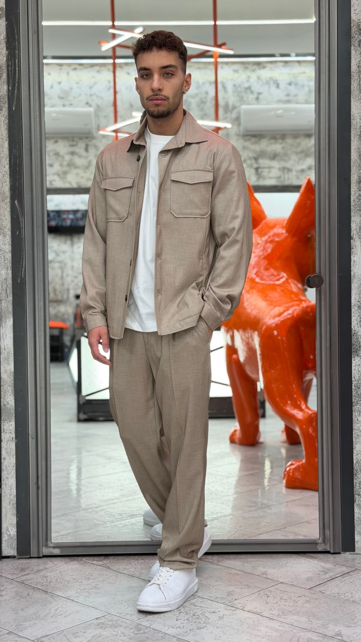 OVERJACKET DA COMPLETO IN TESSUTO ELEGANTE CON TRAPUNTA ALL'INTERNO E TASCHE A TOPPA - REGULAR FIT GBI1151SS.BEI