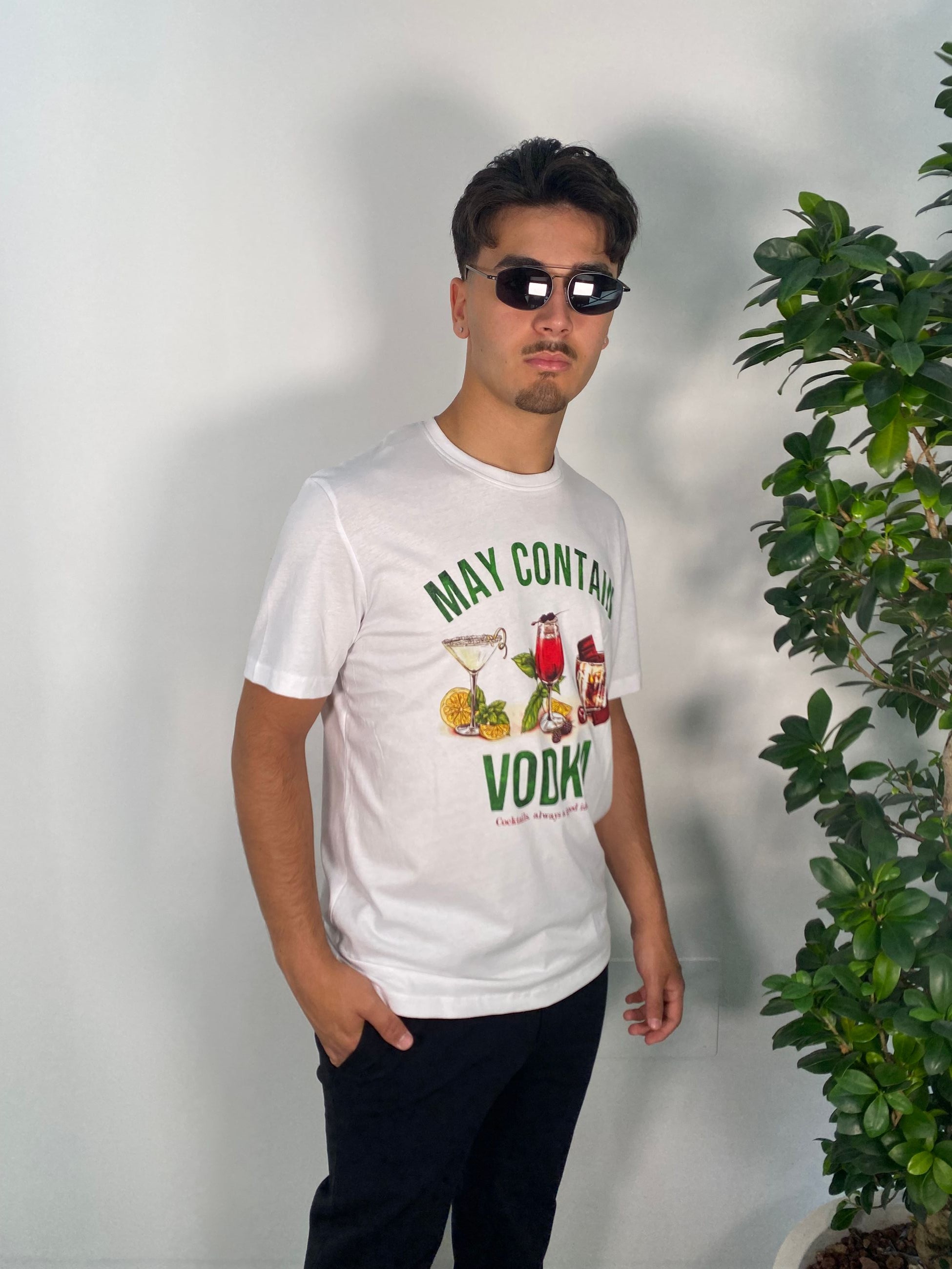 T-SHIRT IN 100% COTONE PREMIUM STAMPA VODKA - REGULAR FIT 25S06TG
