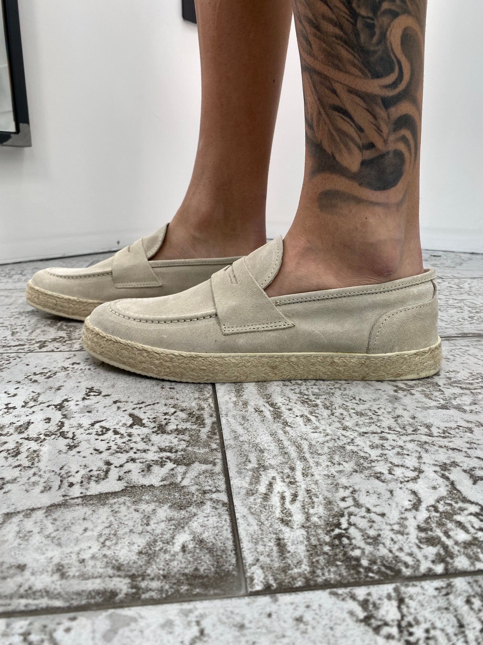 PANTOFOLA NAPOLETANA IN CAMOSCIO CON SUOLA IN CORDA 3144.BEI