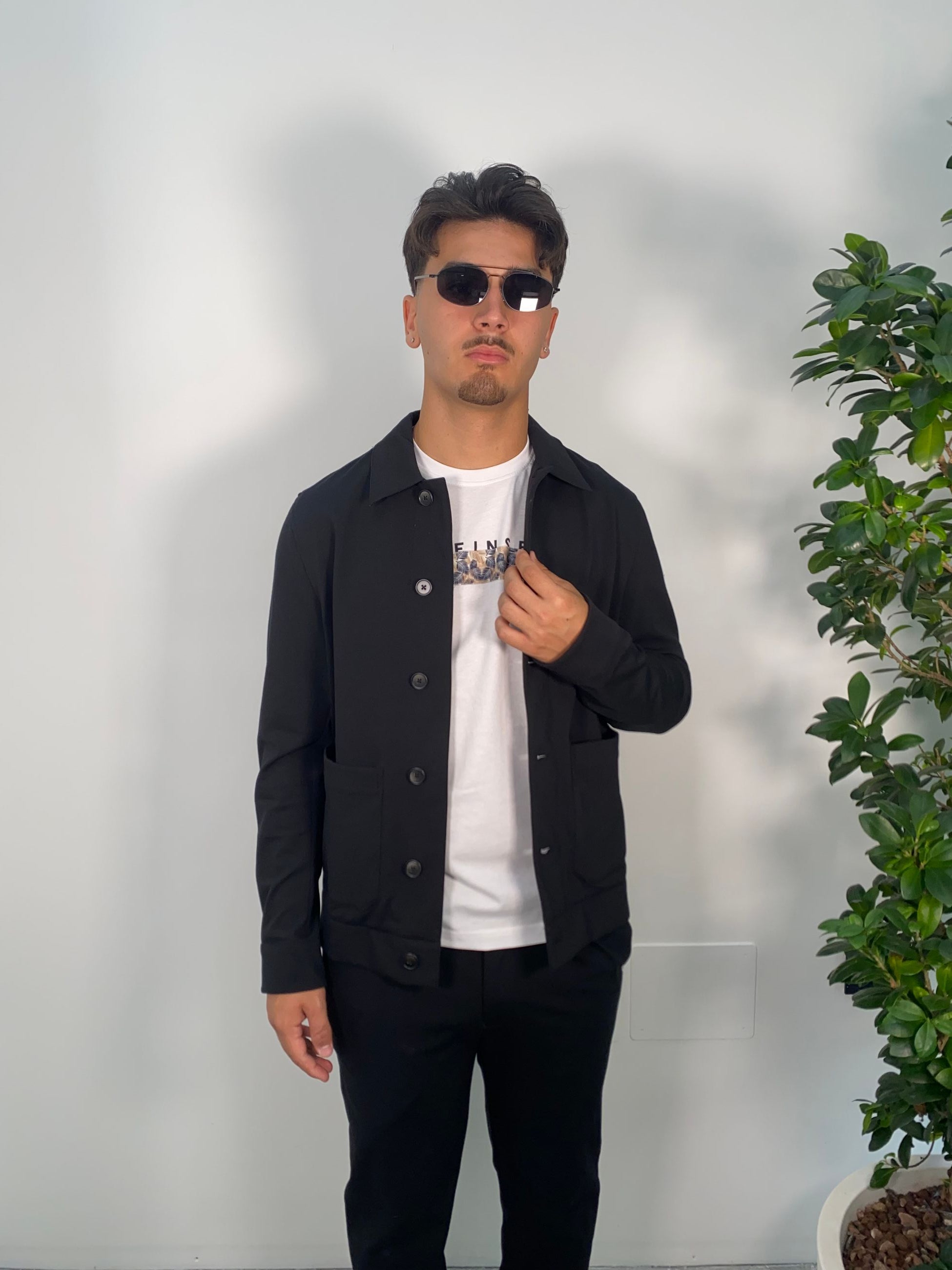 OVERSHIRT DA COMPLETO CON TASCHE A TOPPA IN TESSUTO PUNTO MILANO LEGGERO ED ELASTICIZZATO - REGULAR FIT GBE1042SS.NER