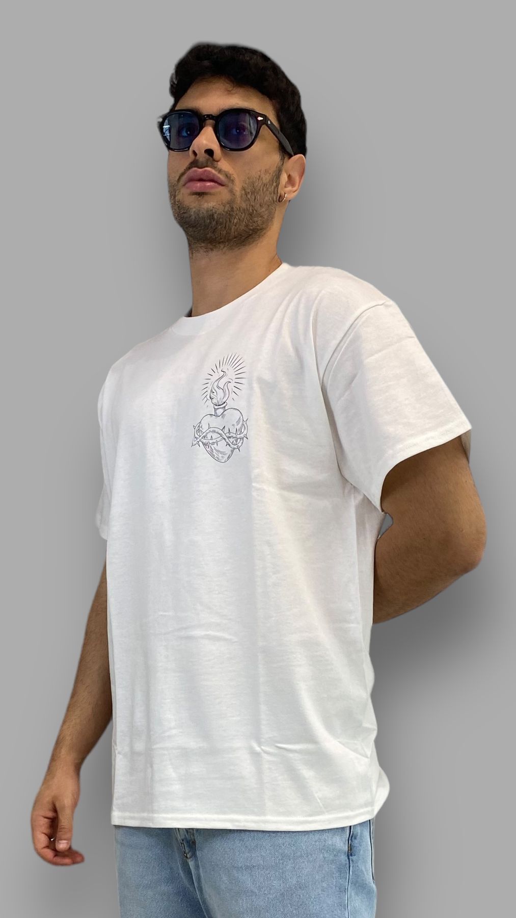 T-SHIRT STAMPA CUORE SACRO - SEMI OVER FIT
