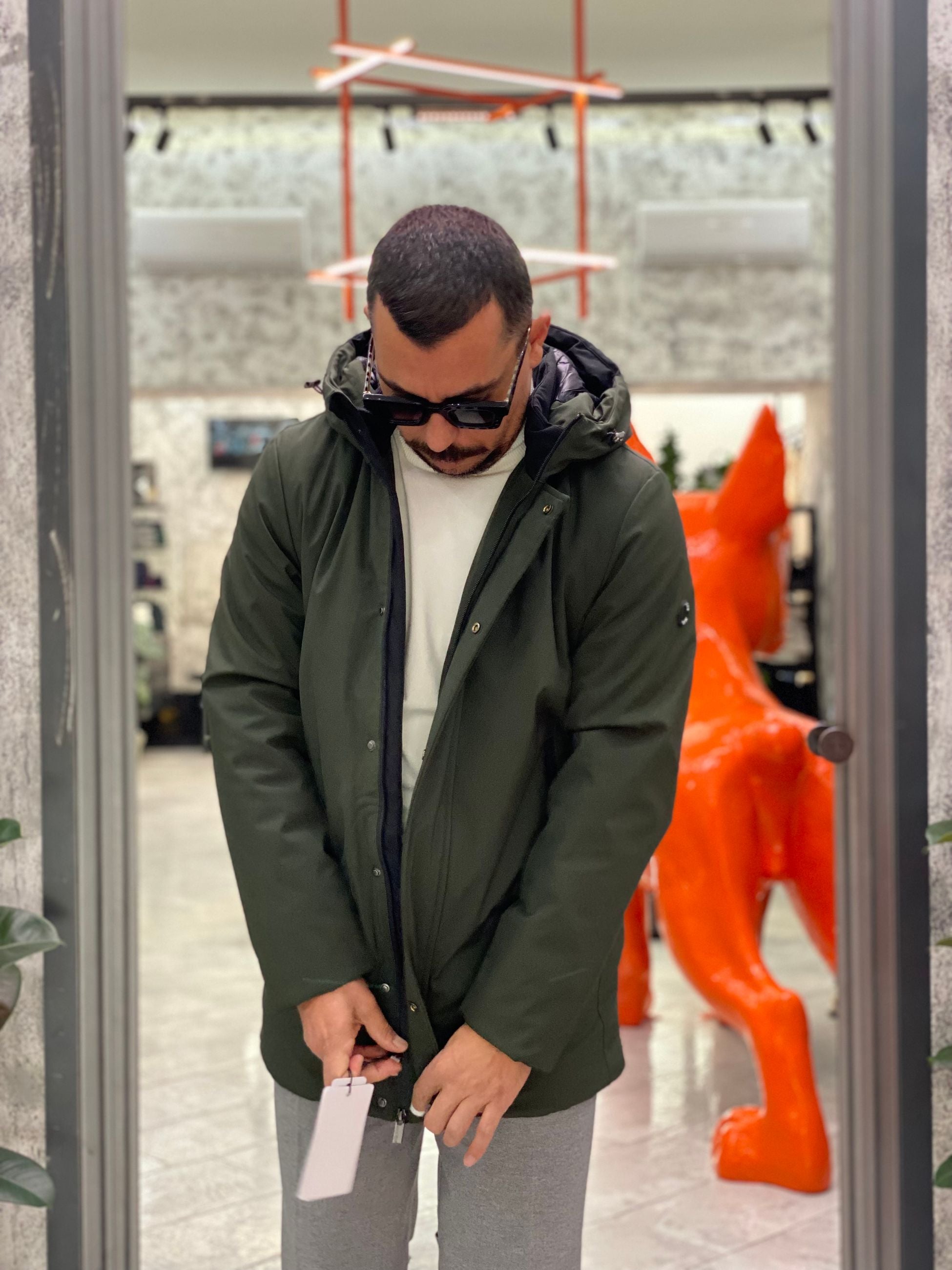 PARKA LUNGO CON CAPPUCCIO IN TESSUTO TECNICO WATERPROOF & WINDPROOF - REGULAR FIT MK24007-F25.VMIL