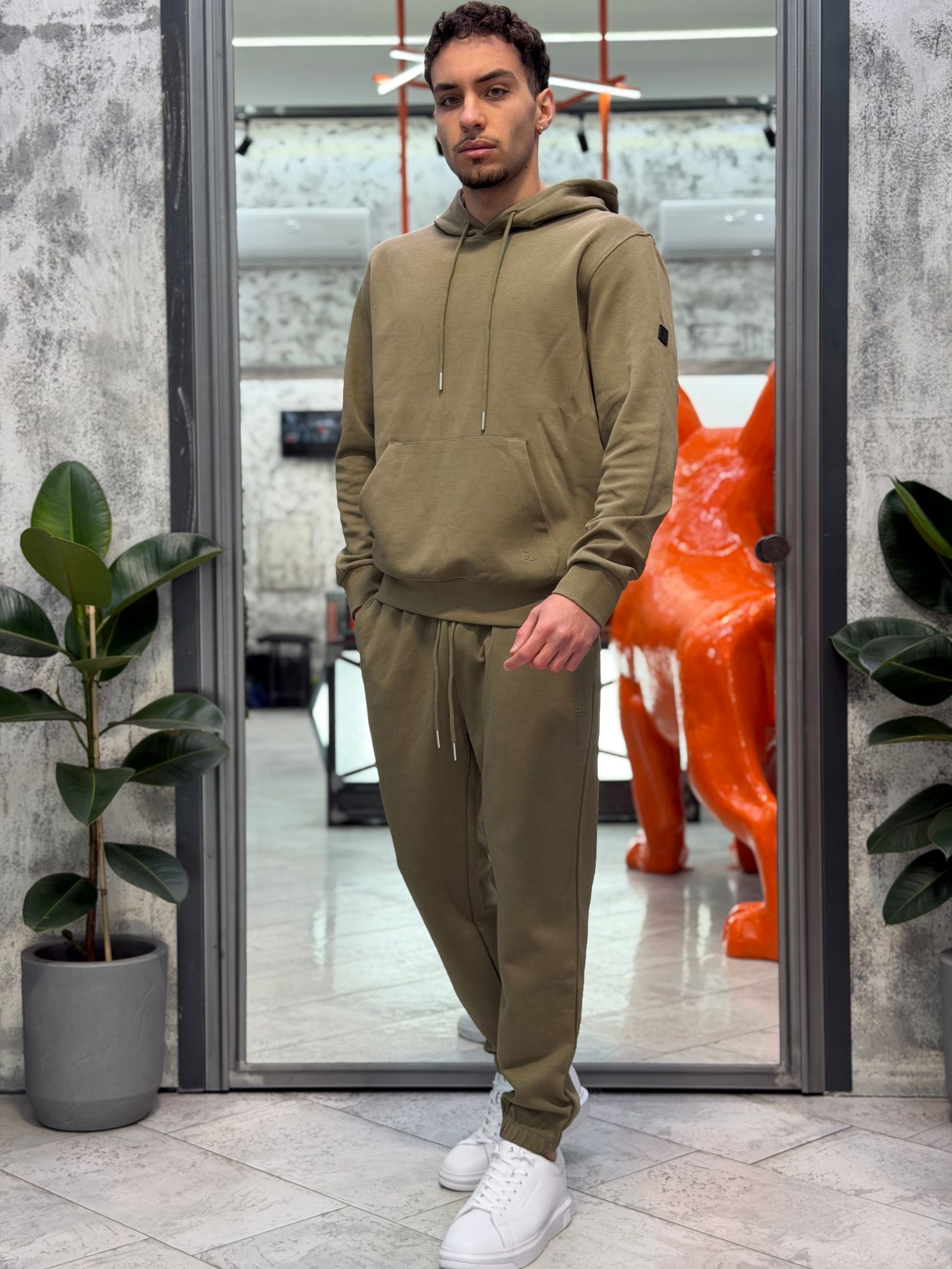 PANTALONE IN FELPA GARZATA CON COULISSE IN VITA ED ELASTICO AL FONDO - REGULAR FIT GL2126F-S26.VMIL