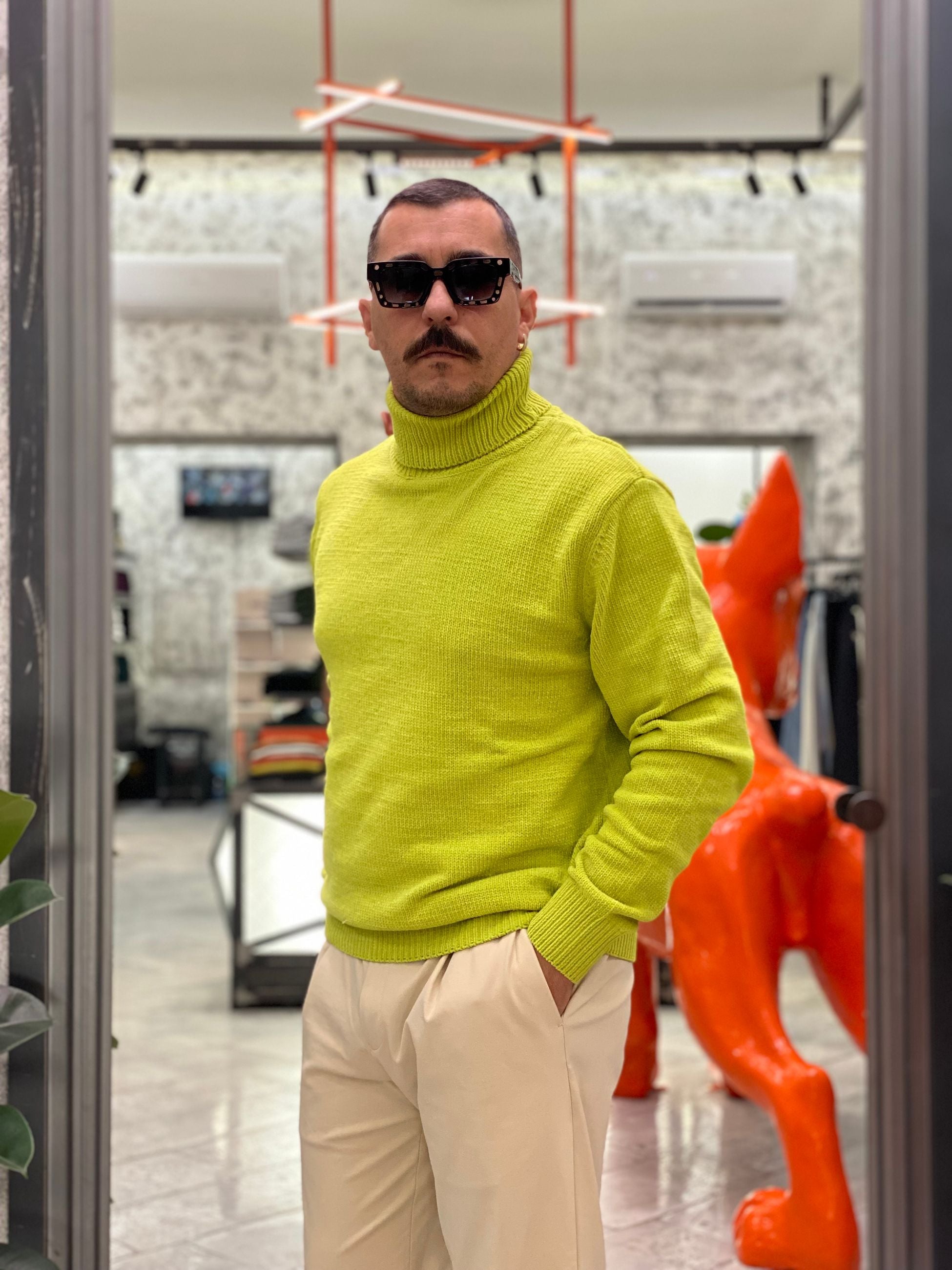 MAGLIA DOLCEVITA IN MORBIDA CINIGLIA - REGULAR FIT GL536S-F25.OLIO