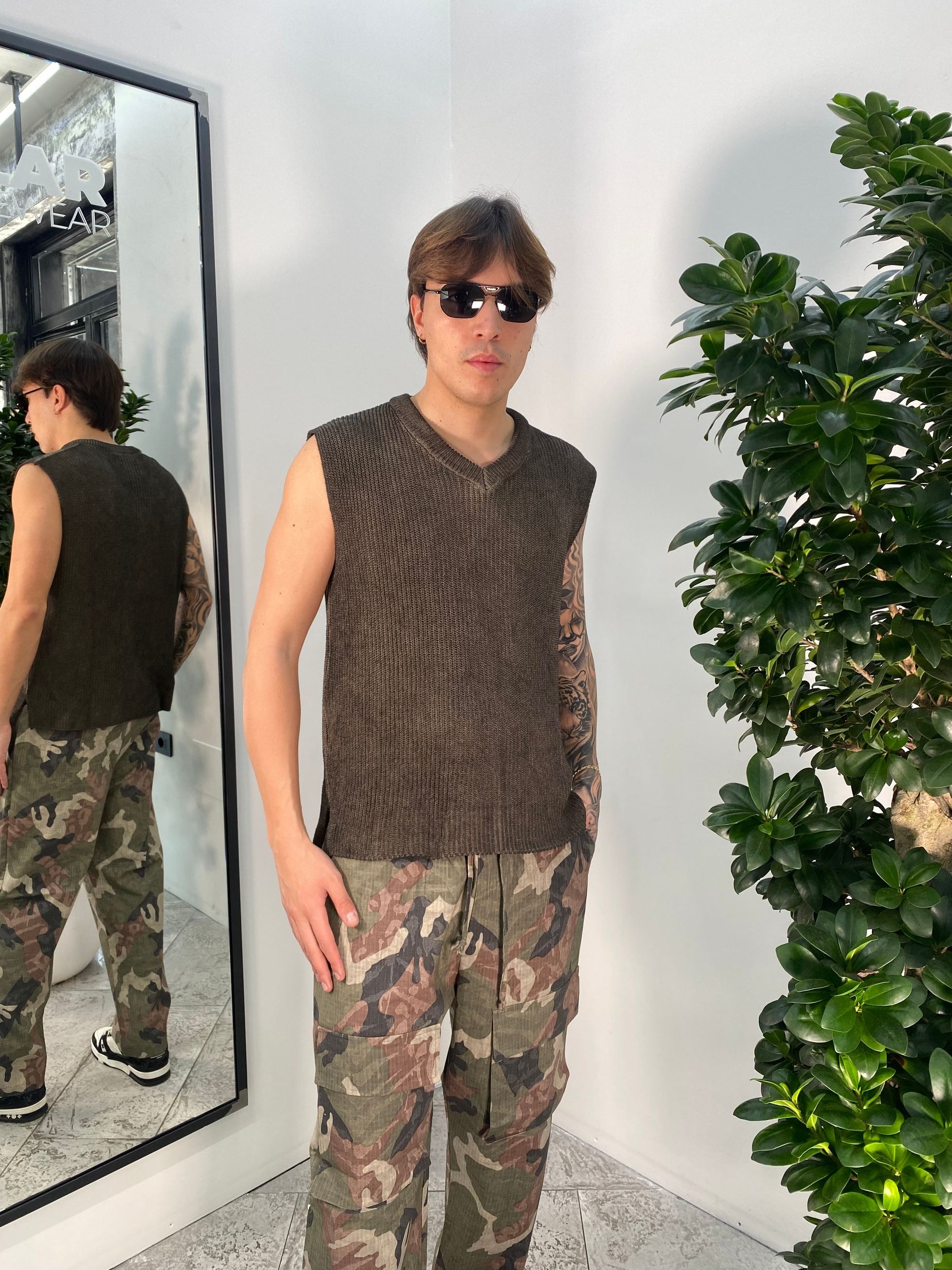 SMANICATO IN MAGLIA CON SCOLLO A PUNTA DI DIAMANTE - REGULAR FIT AC1287.MOR