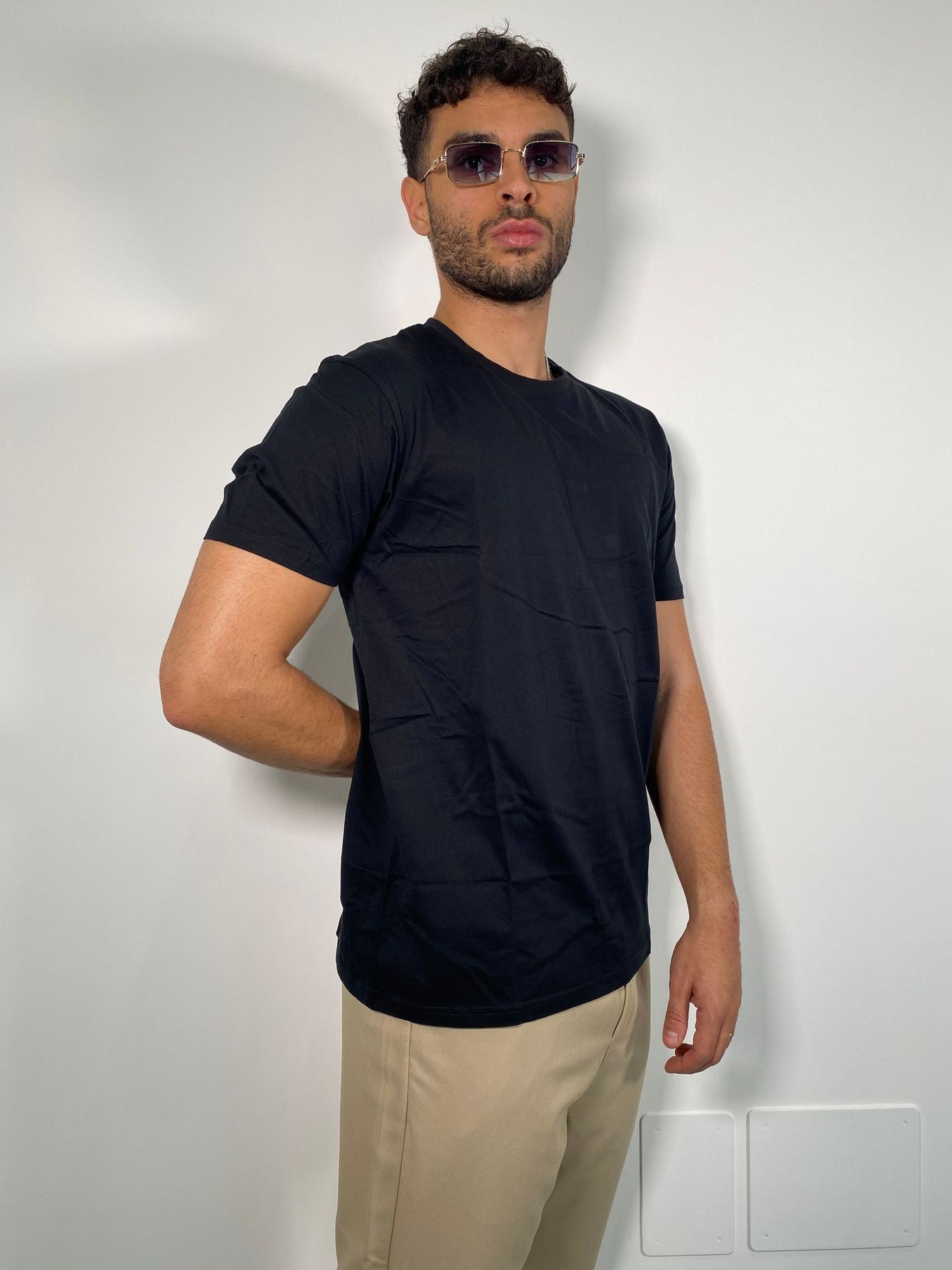 T-SHIRT GIROCOLLO BASIC IN COTONE - REGULAR FIT