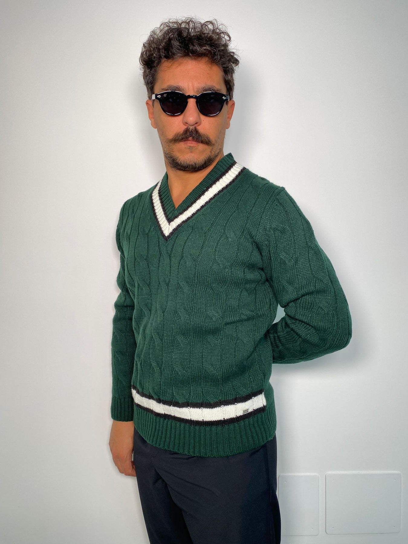 MAGLIA SCOLLO V PUNTA DI DIAMANTE A TRECCE FINEZZA 7 IN MISTO LANA - REGULAR FIT