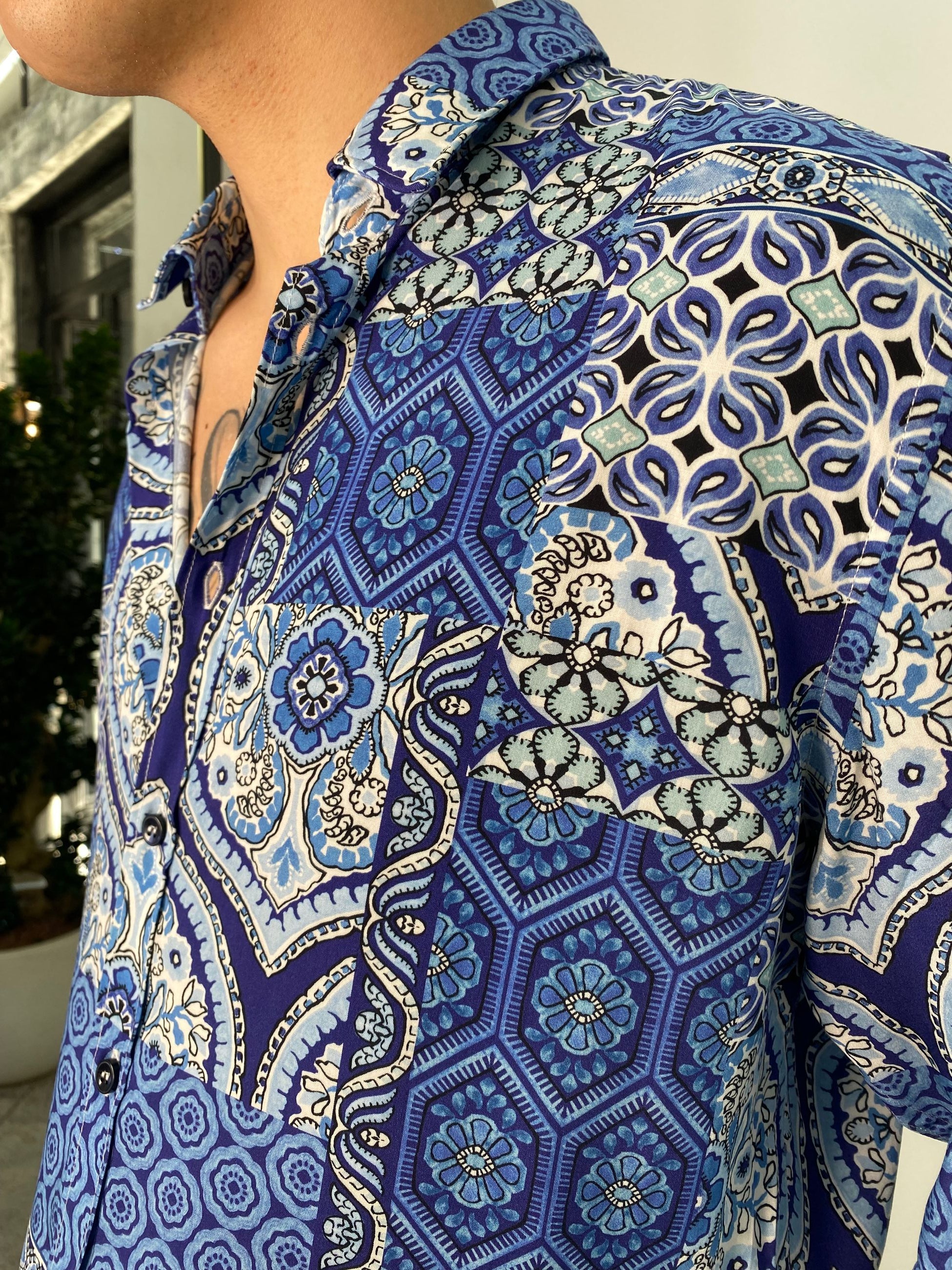 CAMICIA FANTASIA IN MORBIDA E LEGGERA VISCOSA - REGULAR FIT FIO3698.BLU