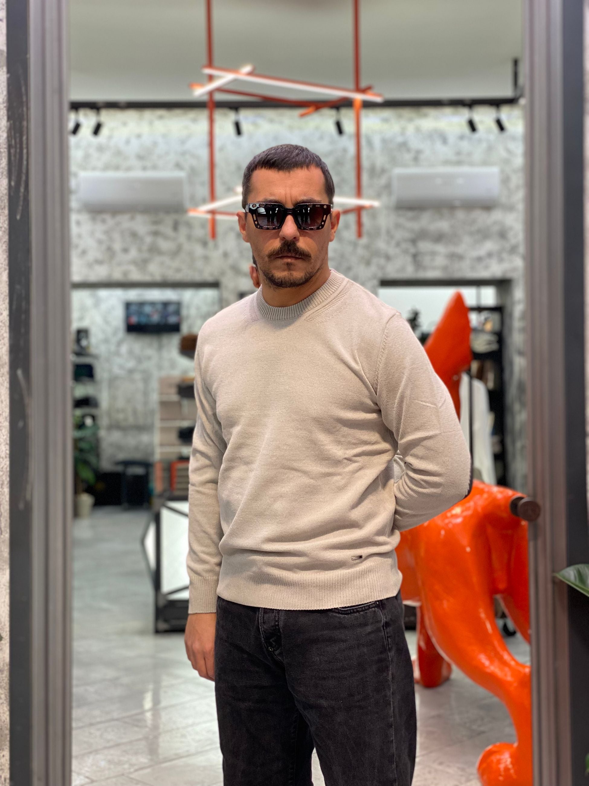 MAGLIA GIROCOLLO IN MORBIDA CINIGLIA CON TOPPE IN CONTRASTO AI GOMITI - REGULAR FIT GL35238.GRI