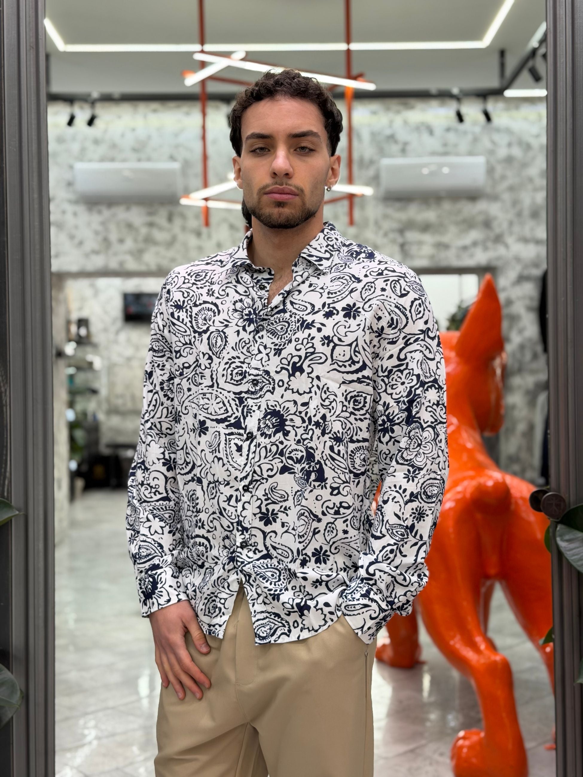 CAMICIA MANICA LUNGA IN MORBIDA E LEGGERA VISCOSA FANTASIA FIORI - RELAXED FIT FIO4201