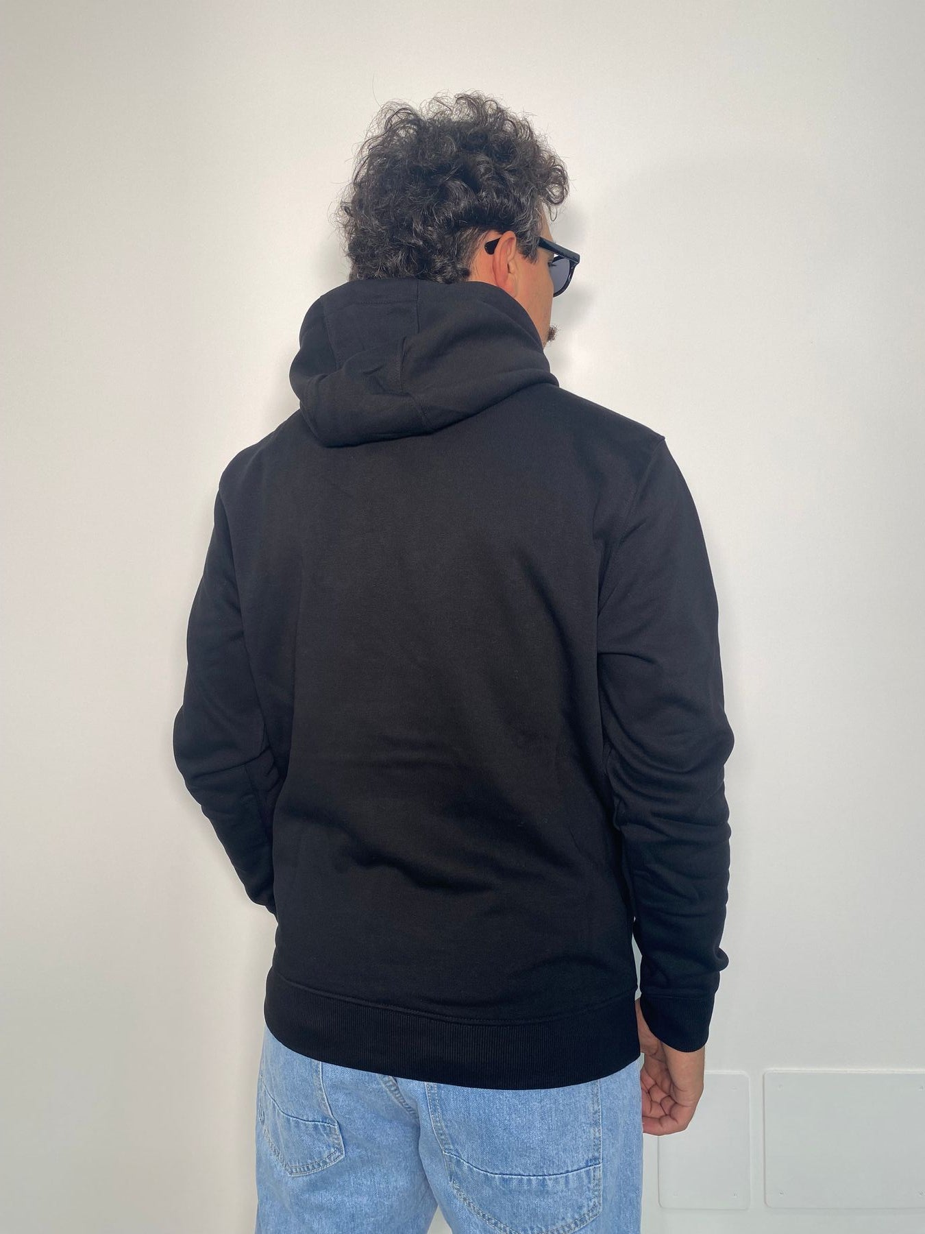 FELPA BASIC CON CAPPUCCIO E TASCA A MARSUPIO - REGULAR FIT