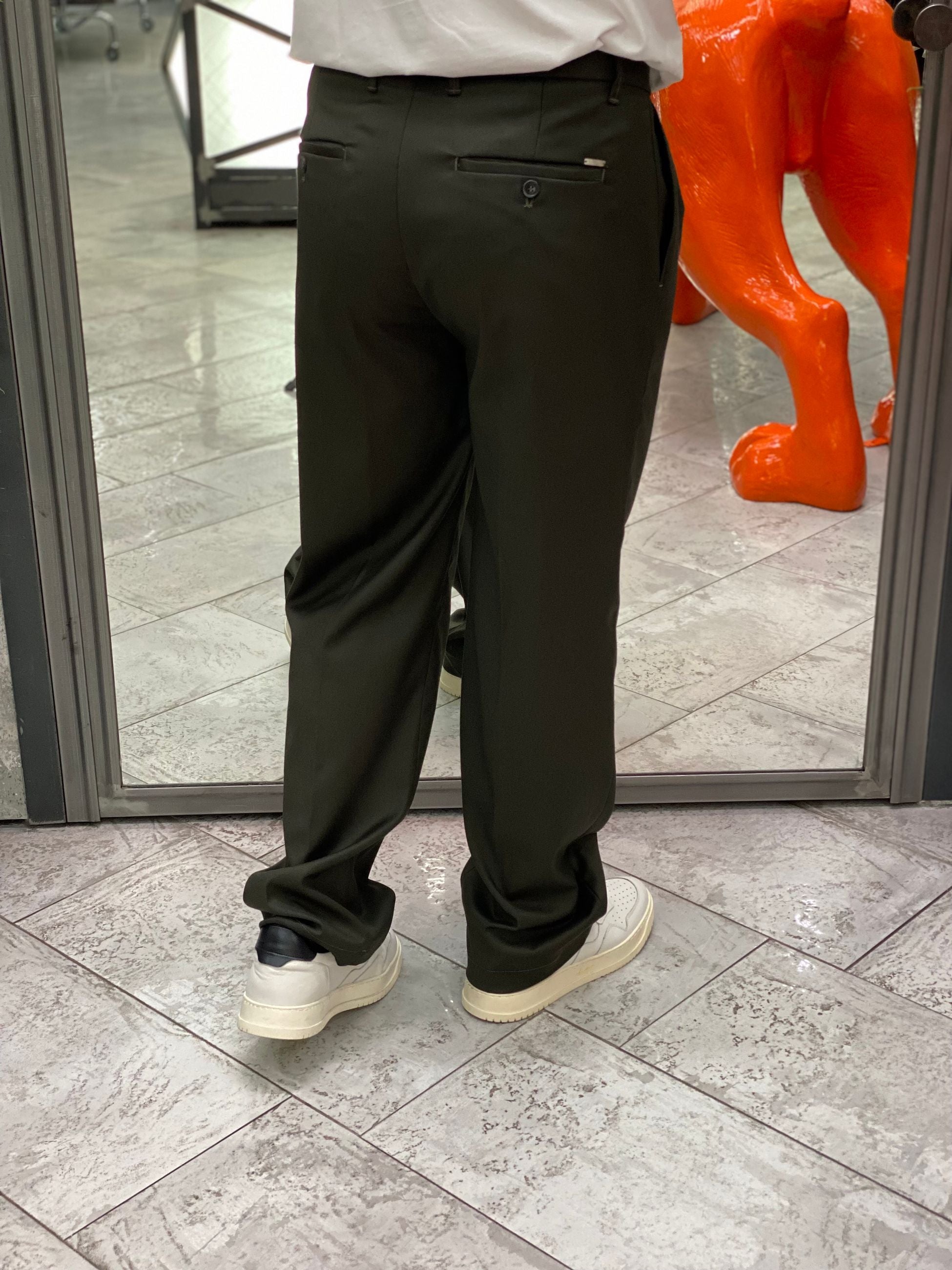 PANTALONE DA COMPLETO IN TESSUTO ELEGANTE CON PINCE - WIDE LEG GN21791.VMIL
