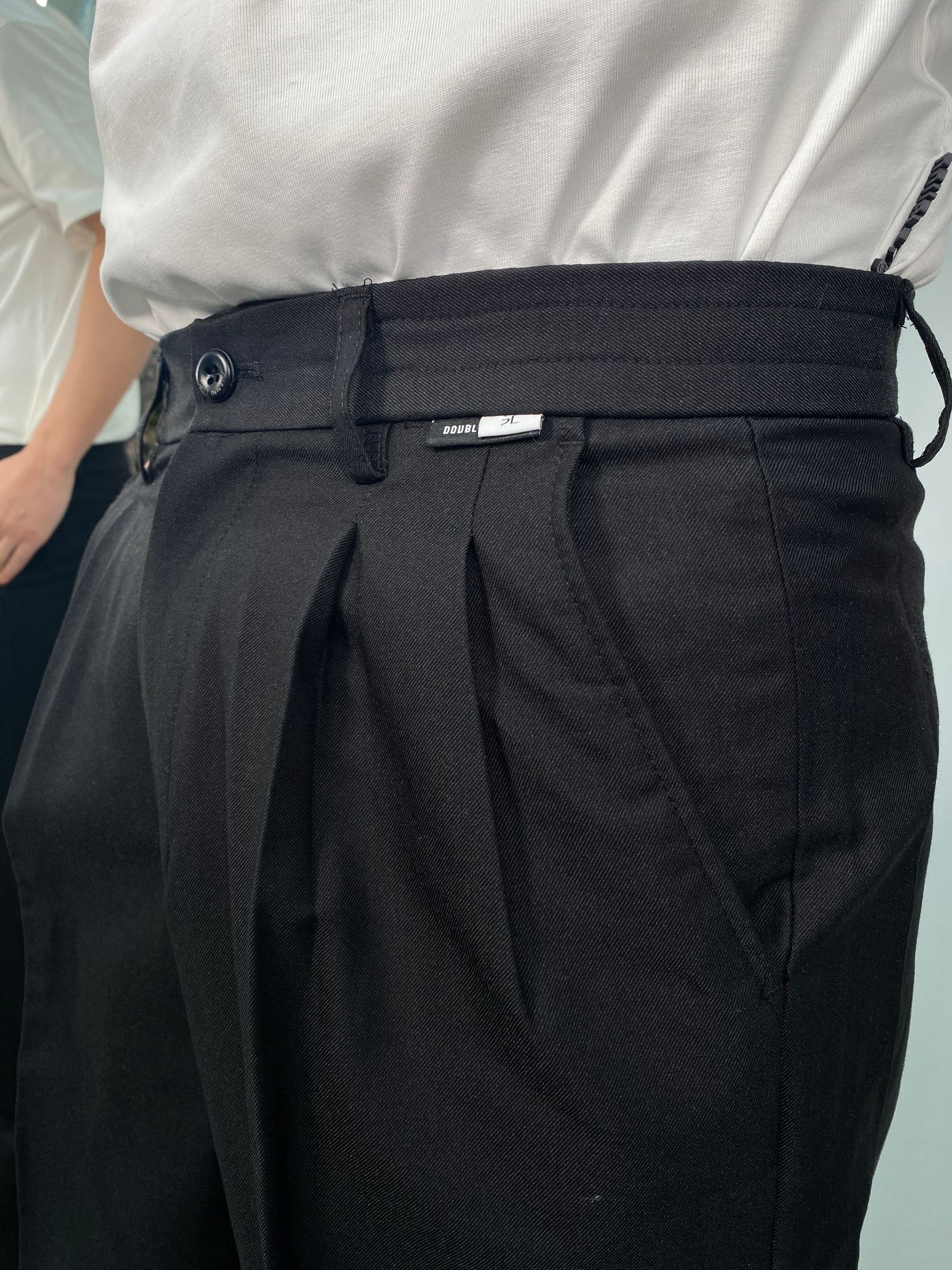 PANTALONE TASCA AMERICA CON DOPPIA PINCE E COULISSE IN VITA - WIDE LEG GLW7024H.NER