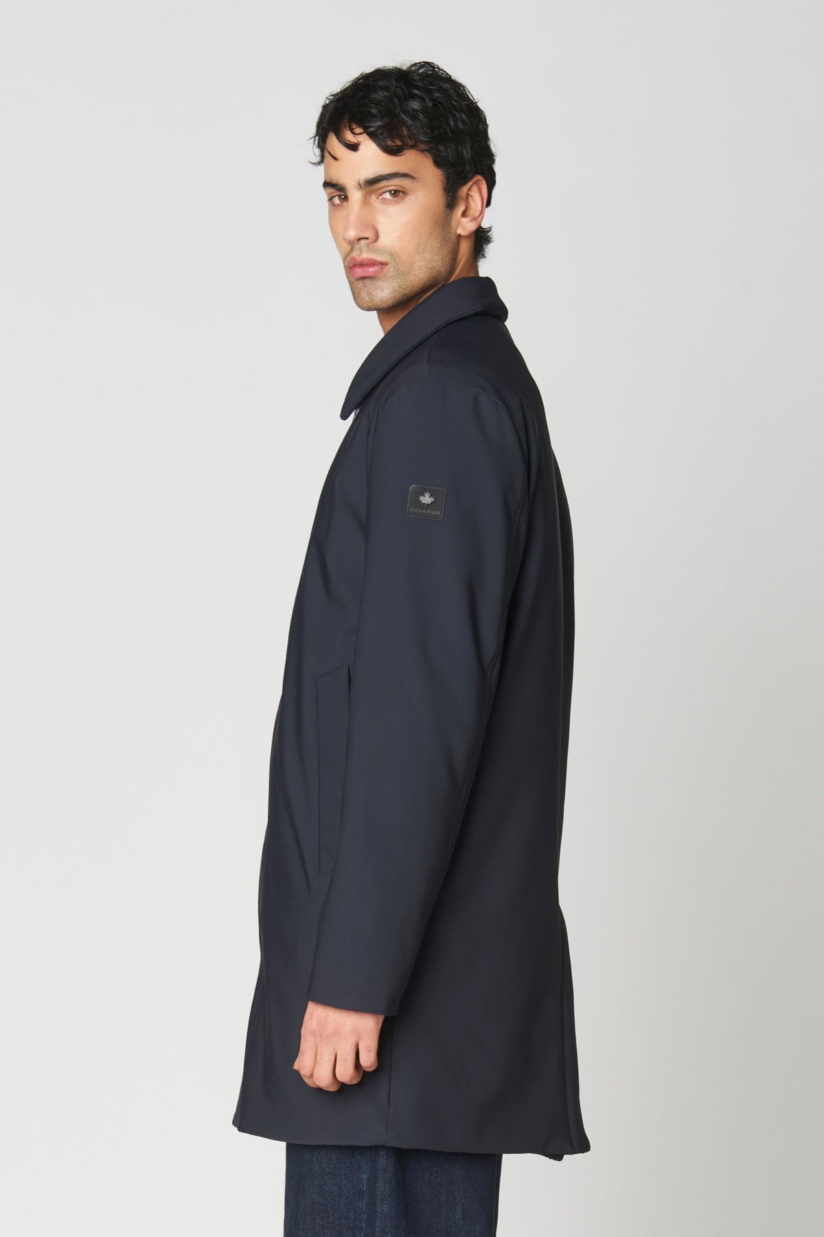 TRENCH FRANK IN TESSUTO TECNICO IMPERMEABILE ED ELASTICIZZATO - COMFORT FIT CN.G225374.BLU