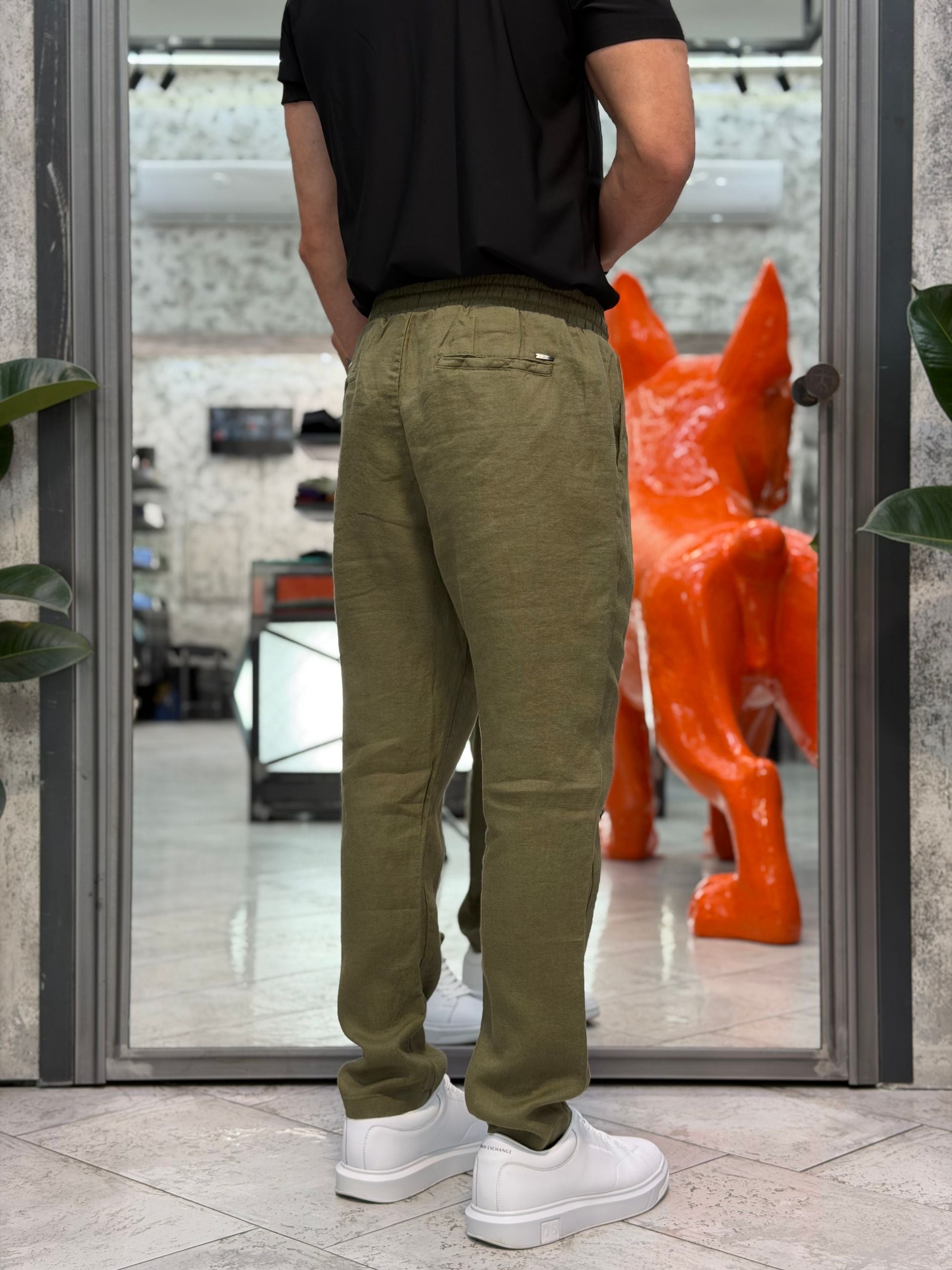 PANTALACCIO IN 100% LINO CON ACCESSORIO CATENA REMOVIBILE - REGULAR FIT FJ3270-S26.VMIL