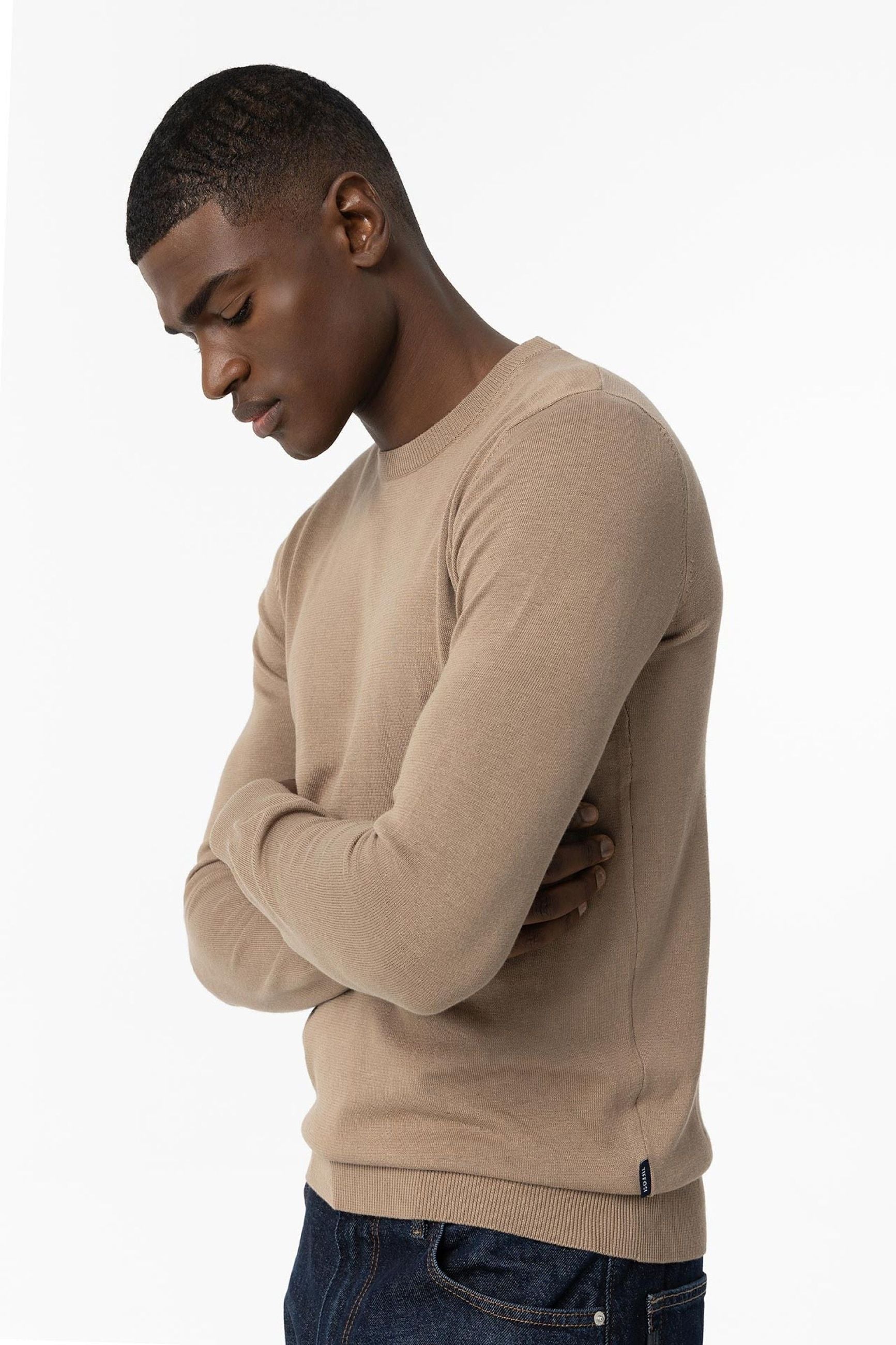 MAGLIA GIROCOLLO BOSS IN 100% COTONE - REGULAR FIT 10041585.BEI