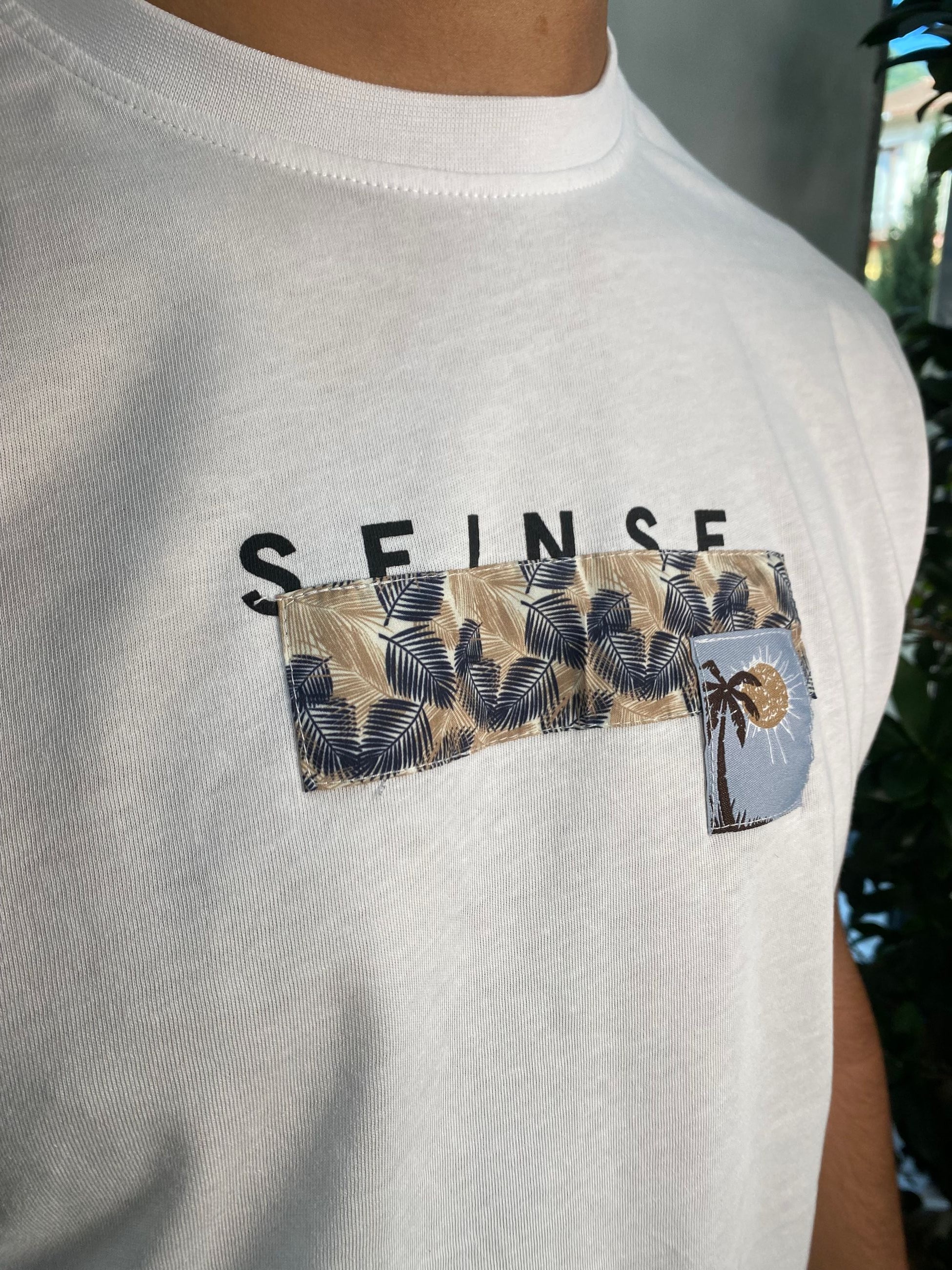 T-SHIRT IN 100% COTONE PREMIUM CON LOGO E RICAMO TROPICAL - REGULAR FIT TE2973SS