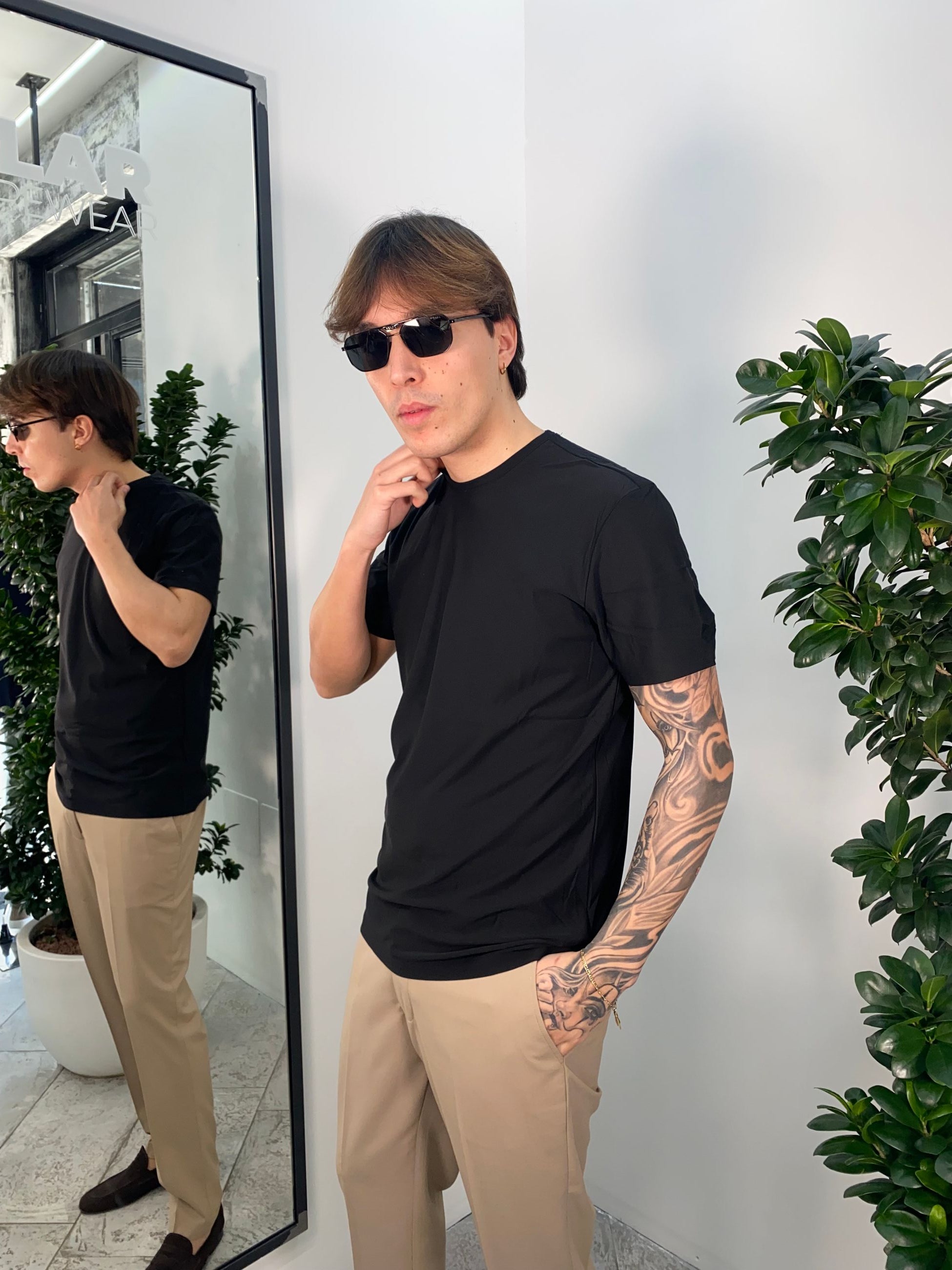 T-SHIRT IN TESSUTO TECNICO ELASTICIZZATO EXTRA LIGHT - SLIM FIT GL1001TB-S25.NER