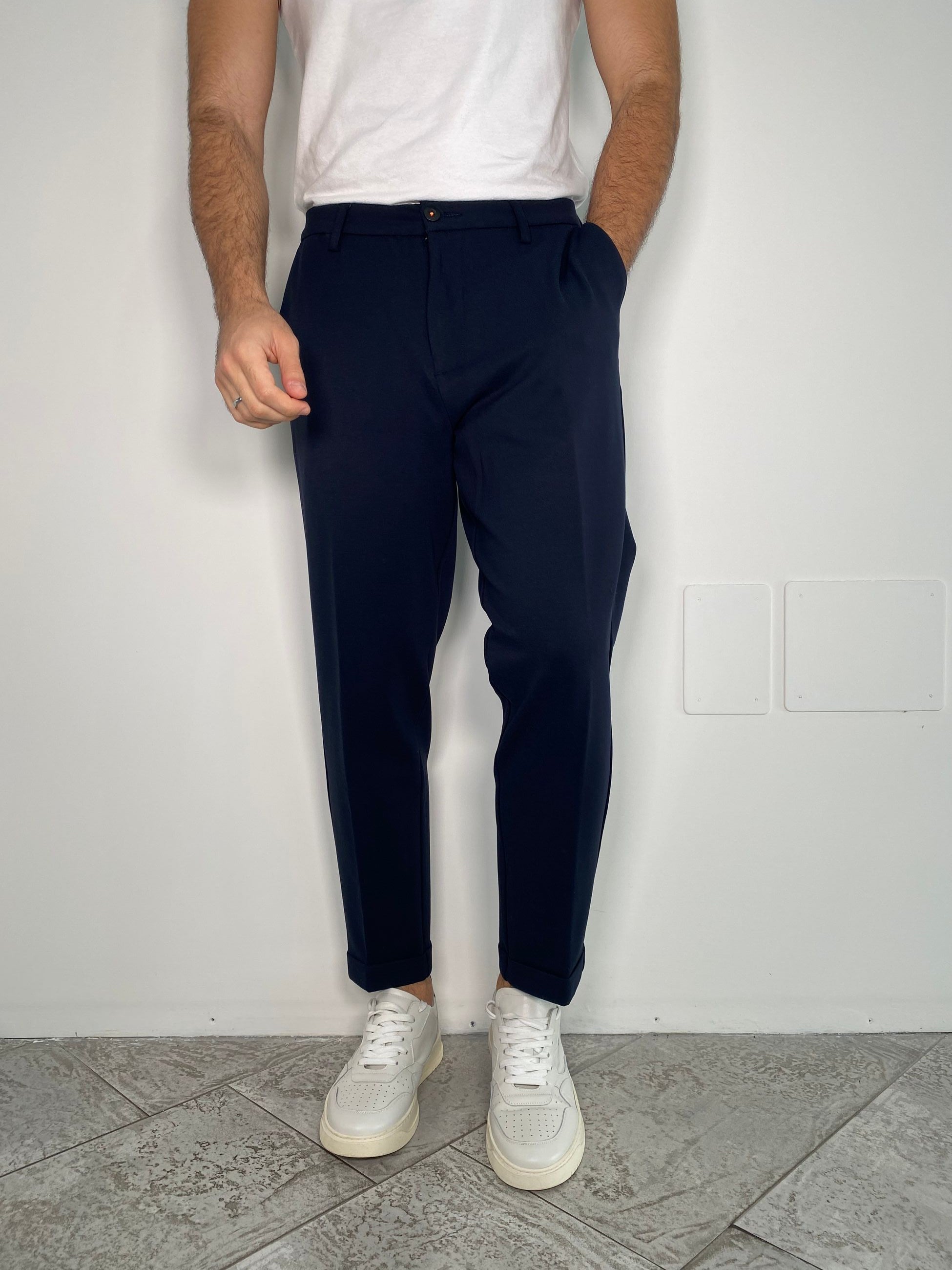 PANTALONE PUNTO MILANO CON TASCHE A FILO - CROPPED CARROT FIT