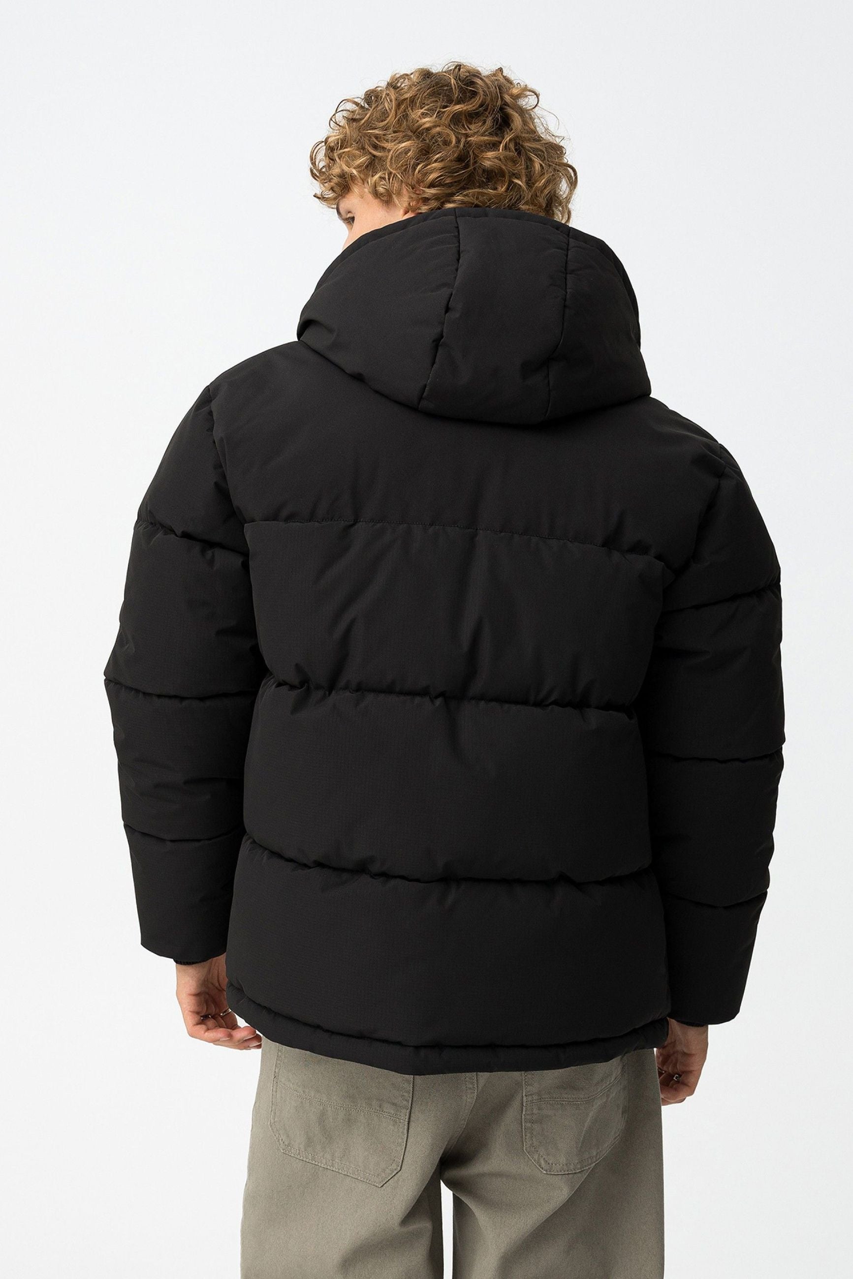 GIUBBINO BENNET IMBOTTITO CON CAPPUCCIO 10062544.NER