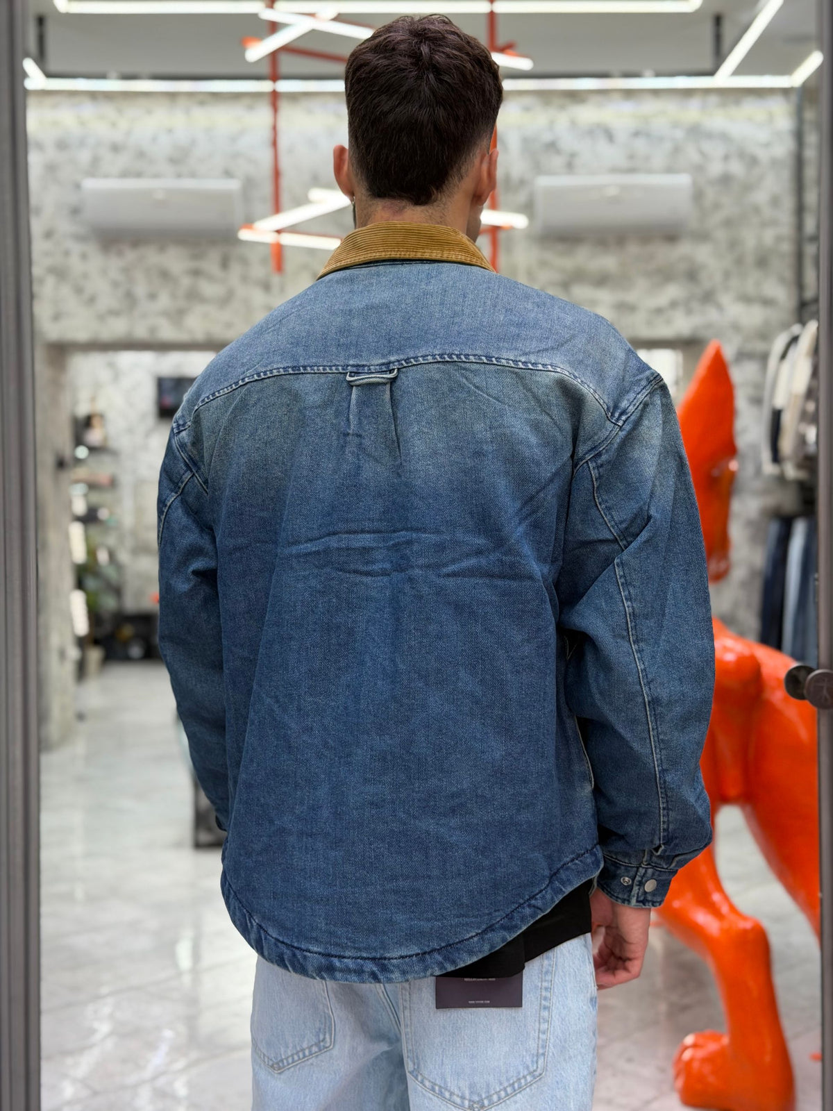 OVERJACKET IN DENIM CON TASCA A TOPPA LATO CUORE E COLLETTO VELLUTO IN CONTRASTO - RELAXED FIT GLW136G