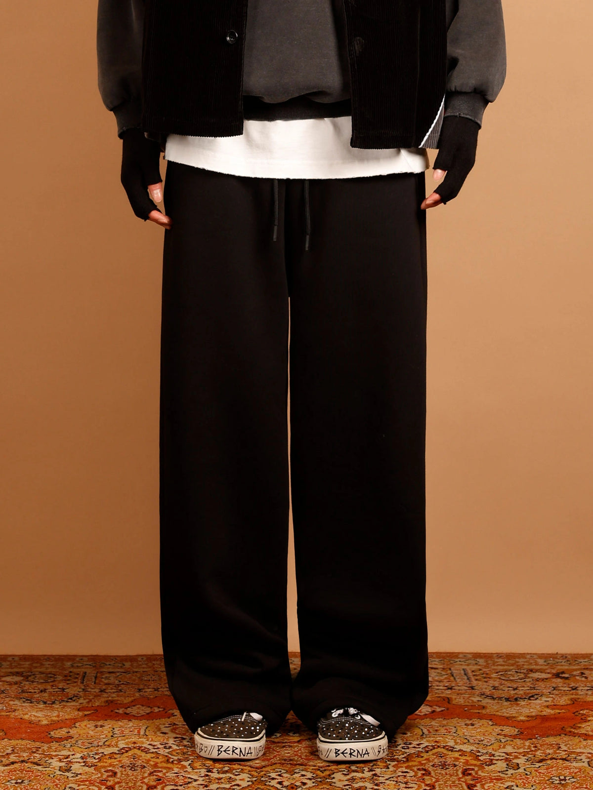 PANTALONE TUTA PALAZZO MODELLO JOGGER - RELAXED FIT M-262075.NER