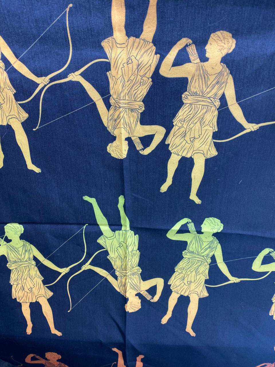 BANDANA STAMPA GRECA - MISURE 50CM X 50CM