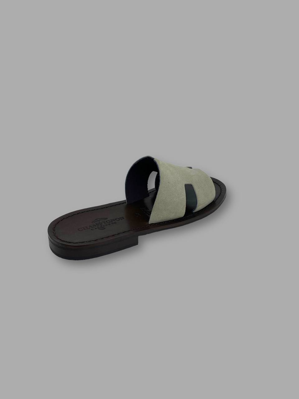 SANDALO MODELLO HERMES IN CAMOSCIO CON SUOLA IN VERO CUOIO