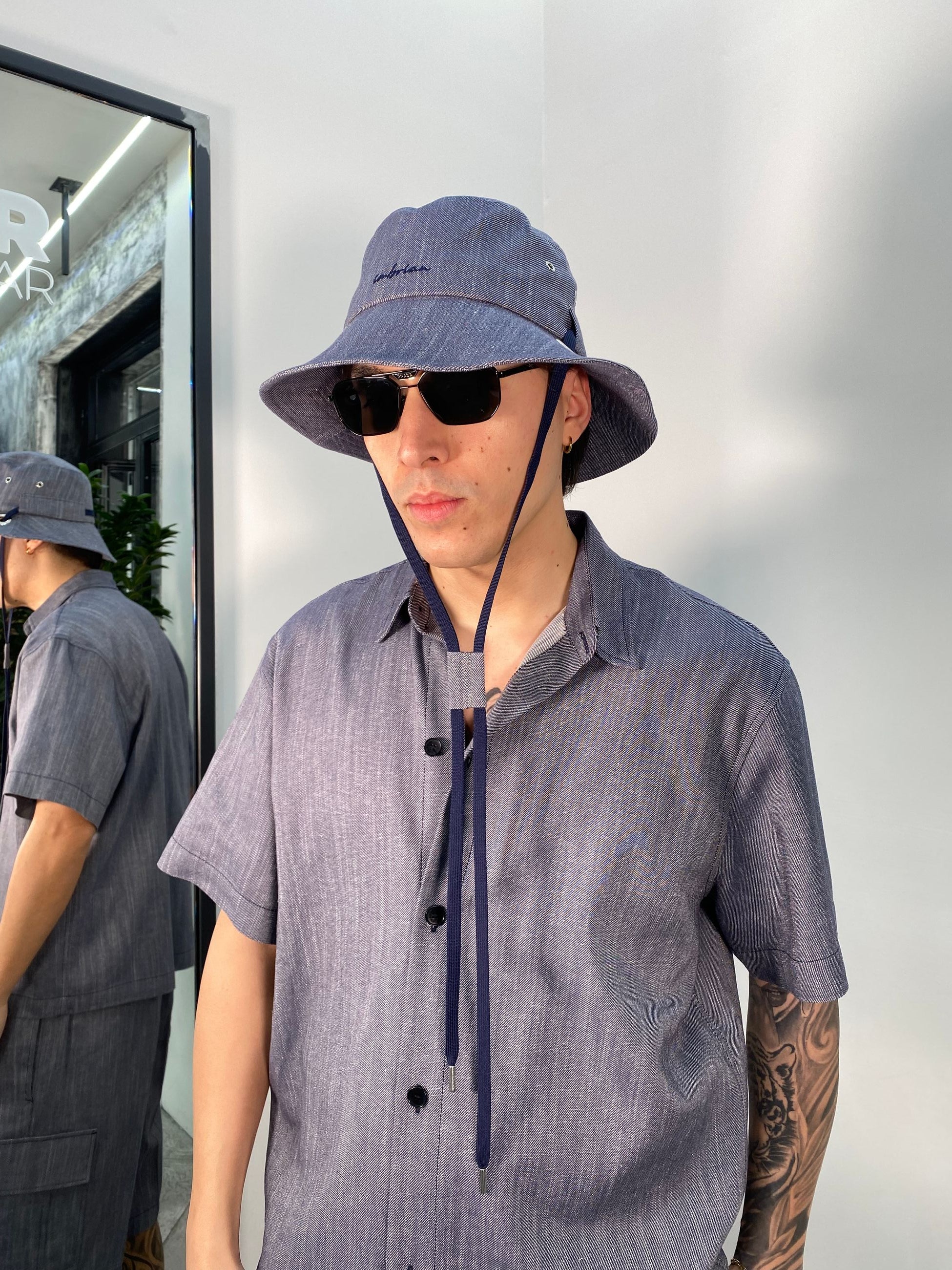 CAPPELLO BUCKET CON LACCIO EFFETTO DENIM CAP3377