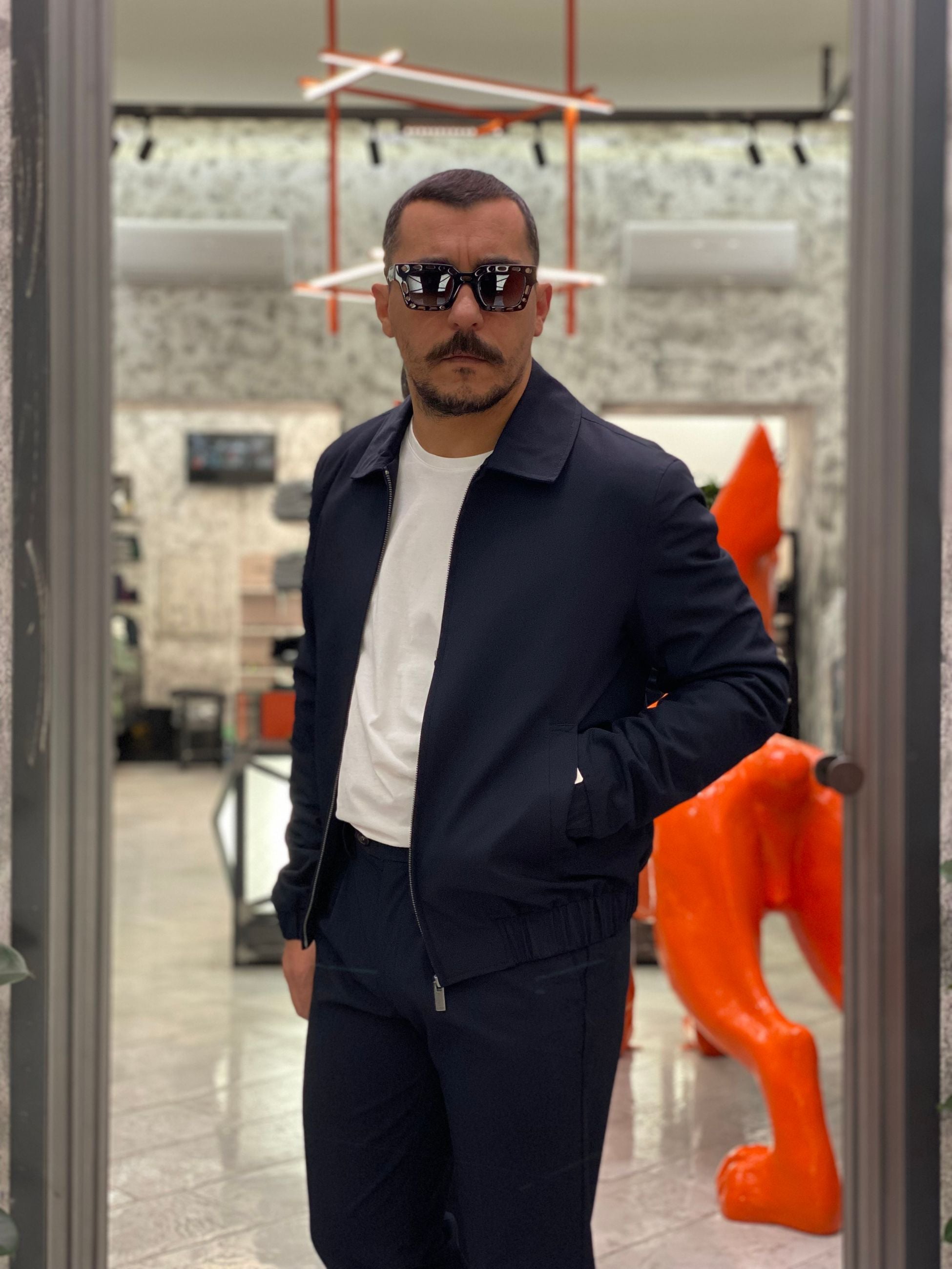 GIUBBINO ZIP DA COMPLETO IN FLANELLA PETTINATA CON ELASTICO AL FONDO E AI POLSI. TASCHE A FILO. TRAPUNTA ALL'INTERNO - REGULAR FIT MK9960192.BLU