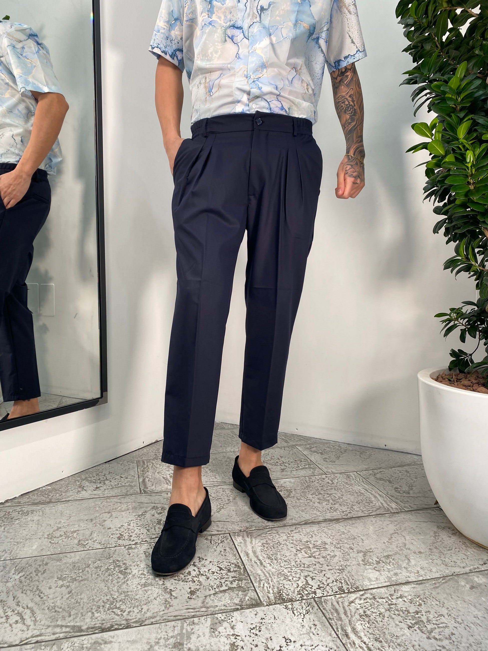 PANTALONE CAPRI CON DOPPIA PINCE, COULISSE IN VITA E RISVOLTO AL FONDO - REGULAR FIT FD217 - PA806.BLU
