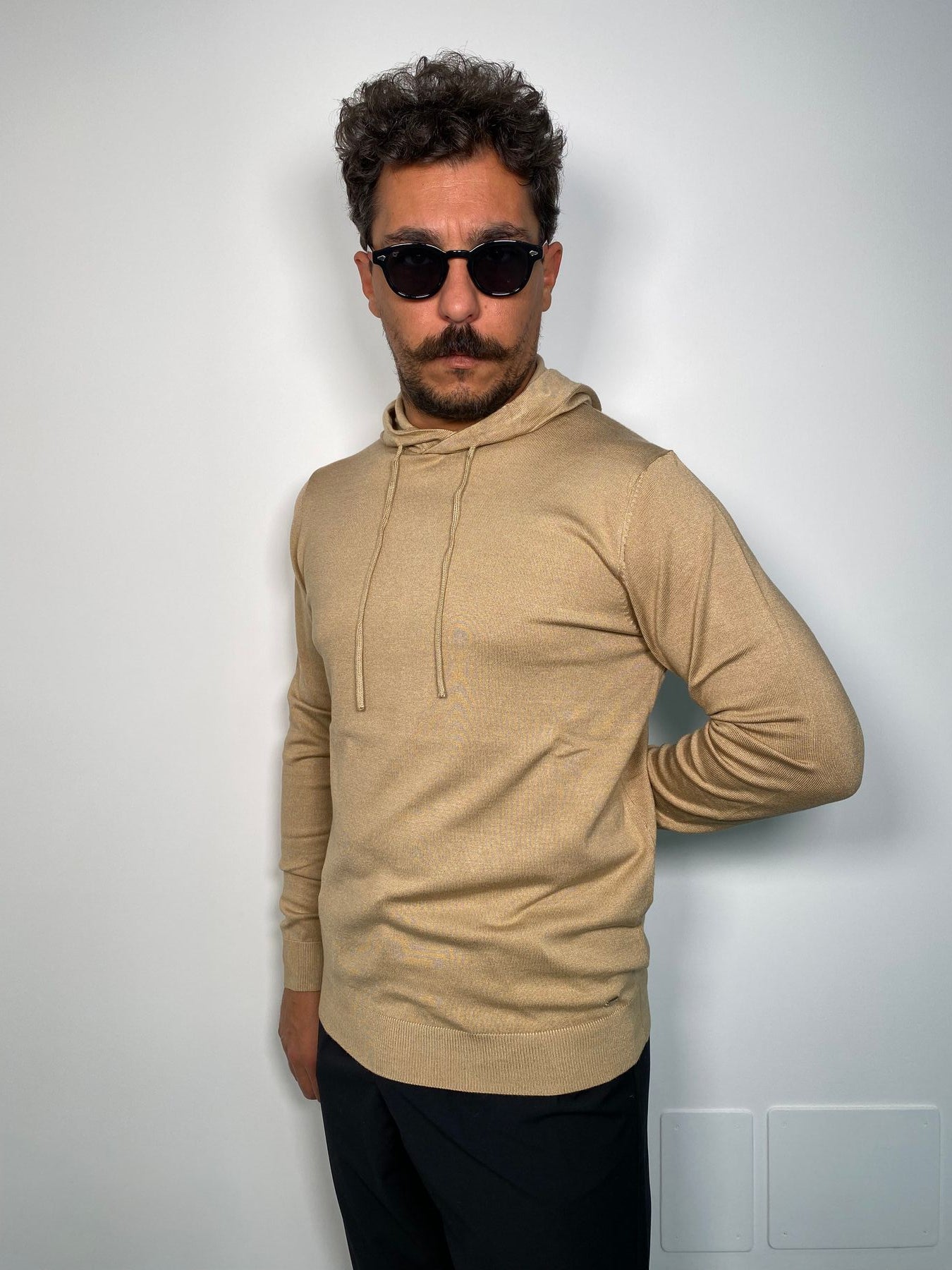 MAGLIA CAPPUCCIO BASIC IN MISTO VISCOSA - REGULAR FIT