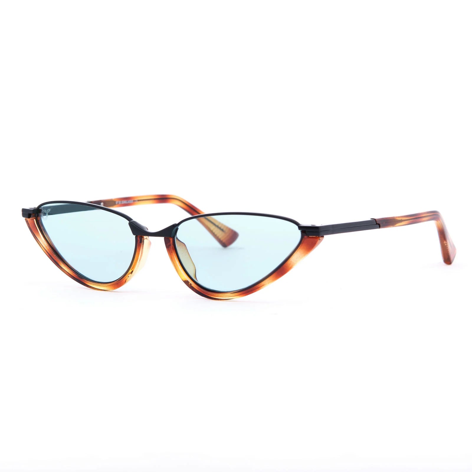 OCCHIALI MONTECARLO HAVANA BLU
COLORE MONTATURA HAVANA
COLORE LENTI BLU OS2064-C03