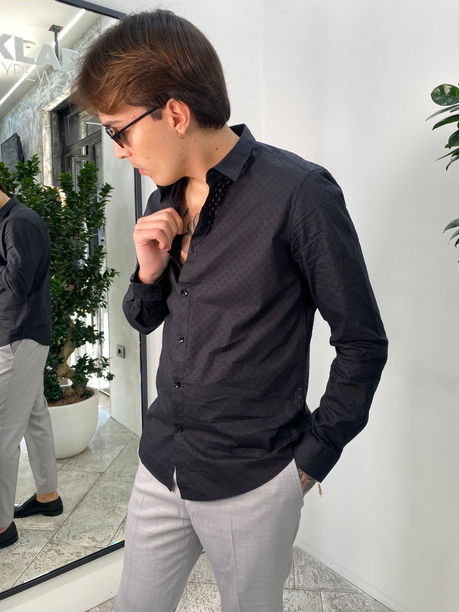 CAMICIA TRAFORATA IN 100% COTONE - REGULAR FIT GL111DA.NER