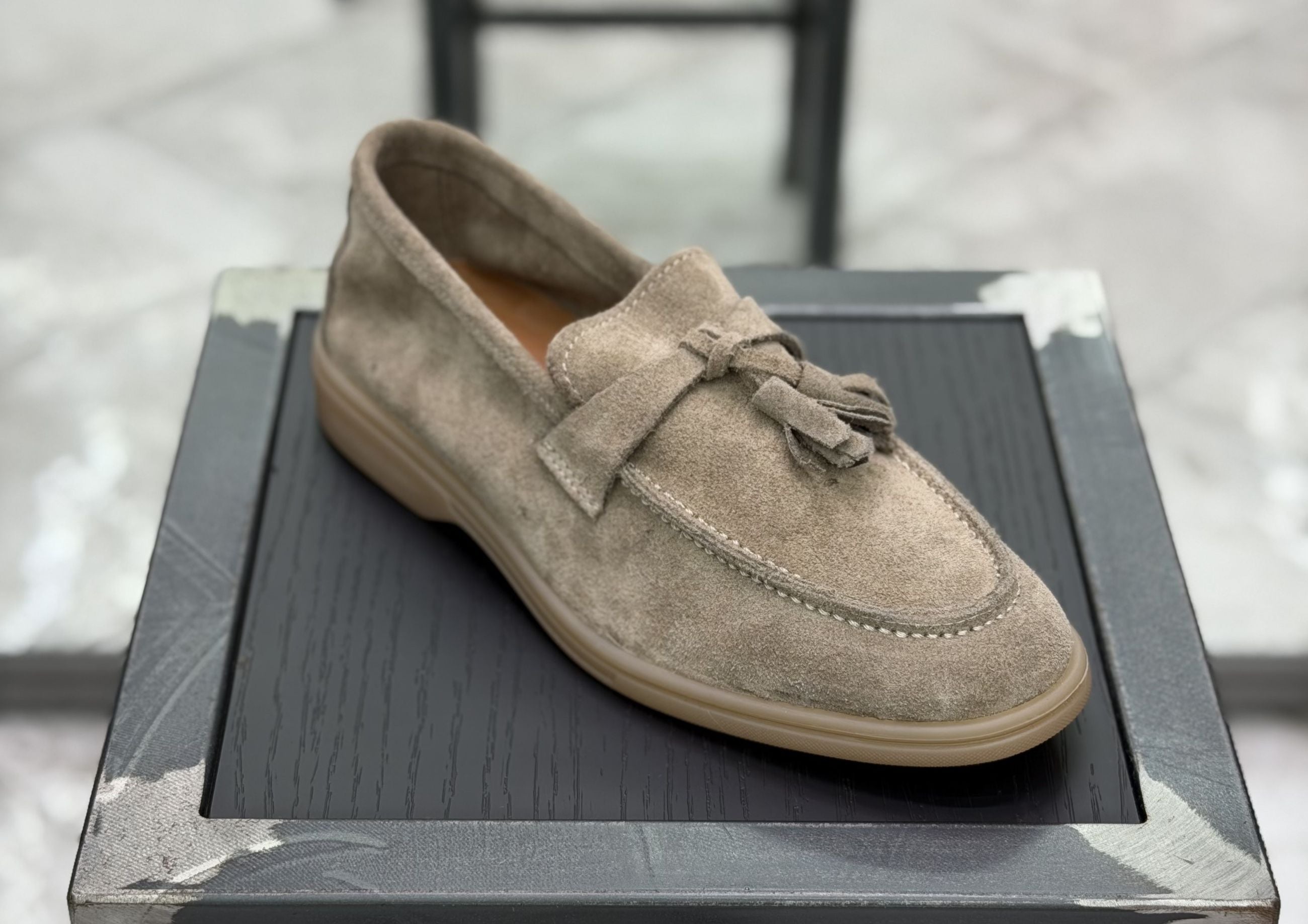 MOCASSINO IN CAMOSCIO CON NAPPINE PBB.BEI