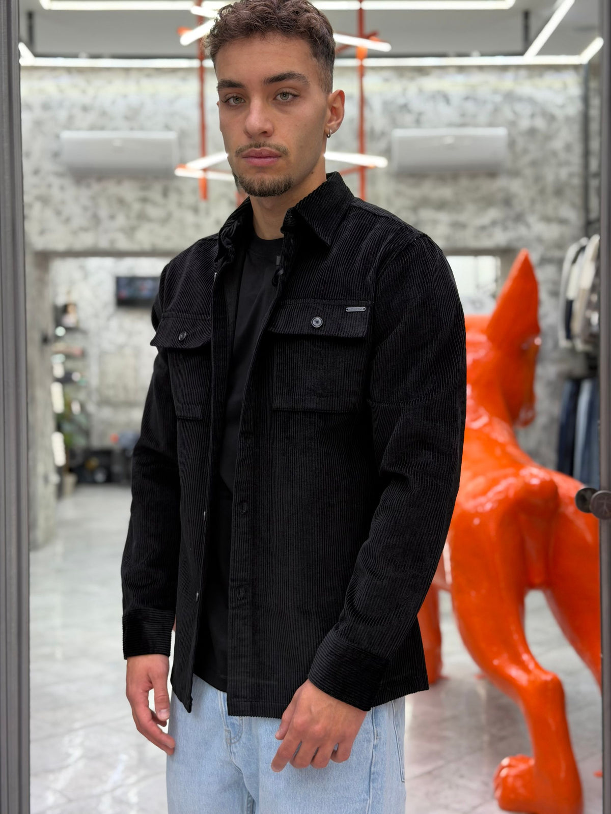 OVERSHIRT IN VELLUTO CON TASCHE A TOPPA - REGULAR FIT GL7844S.NER