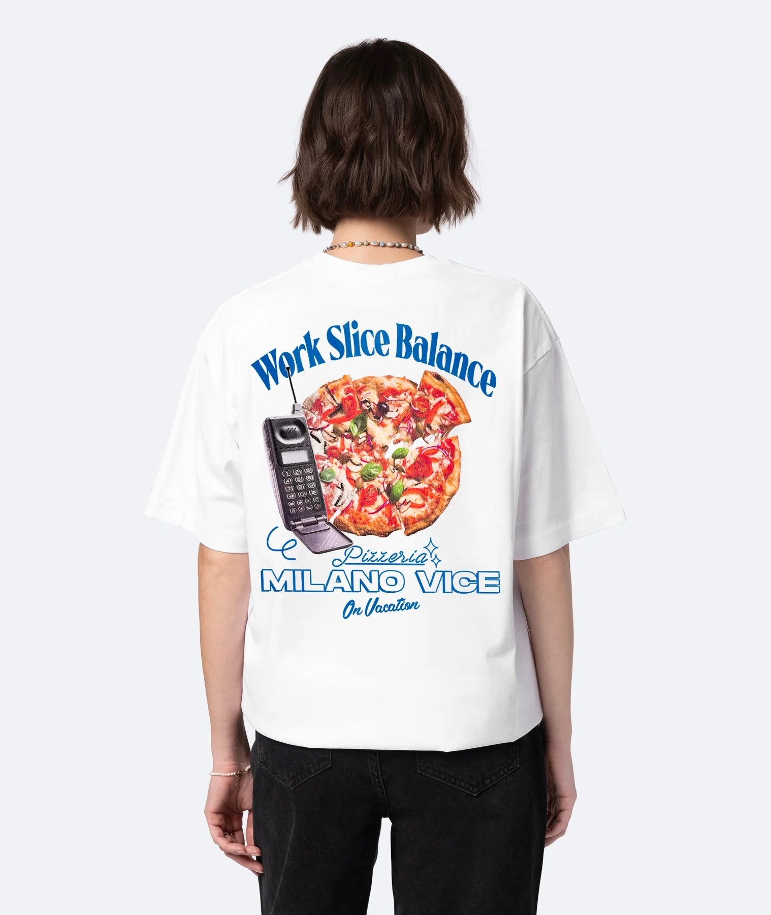 T-SHIRT UNISEX MILANO VICE X ON VACATION WORK SLICE BALANCE - OVERSIZE FIT