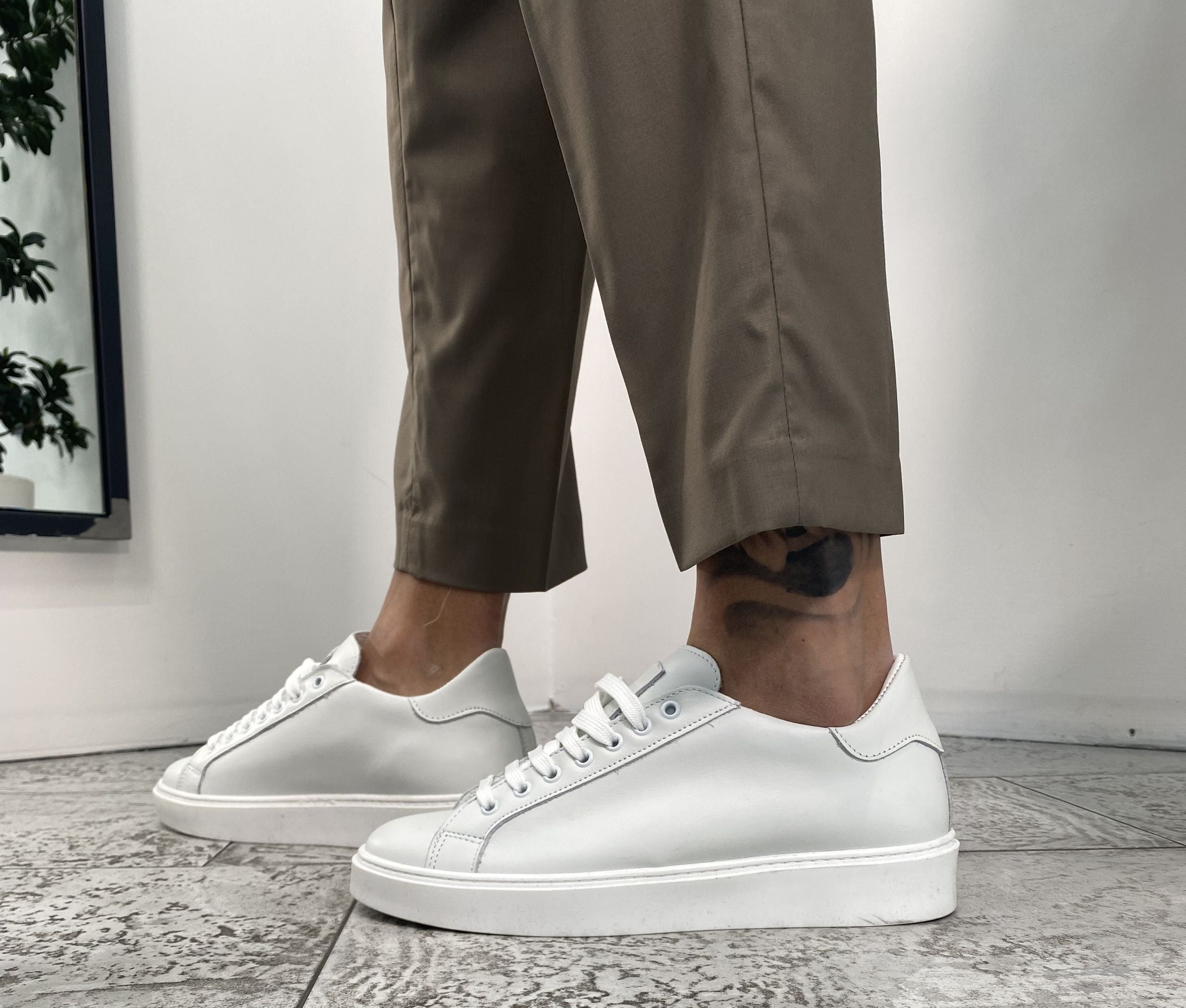 SNEAKERS IN PELLE ART9