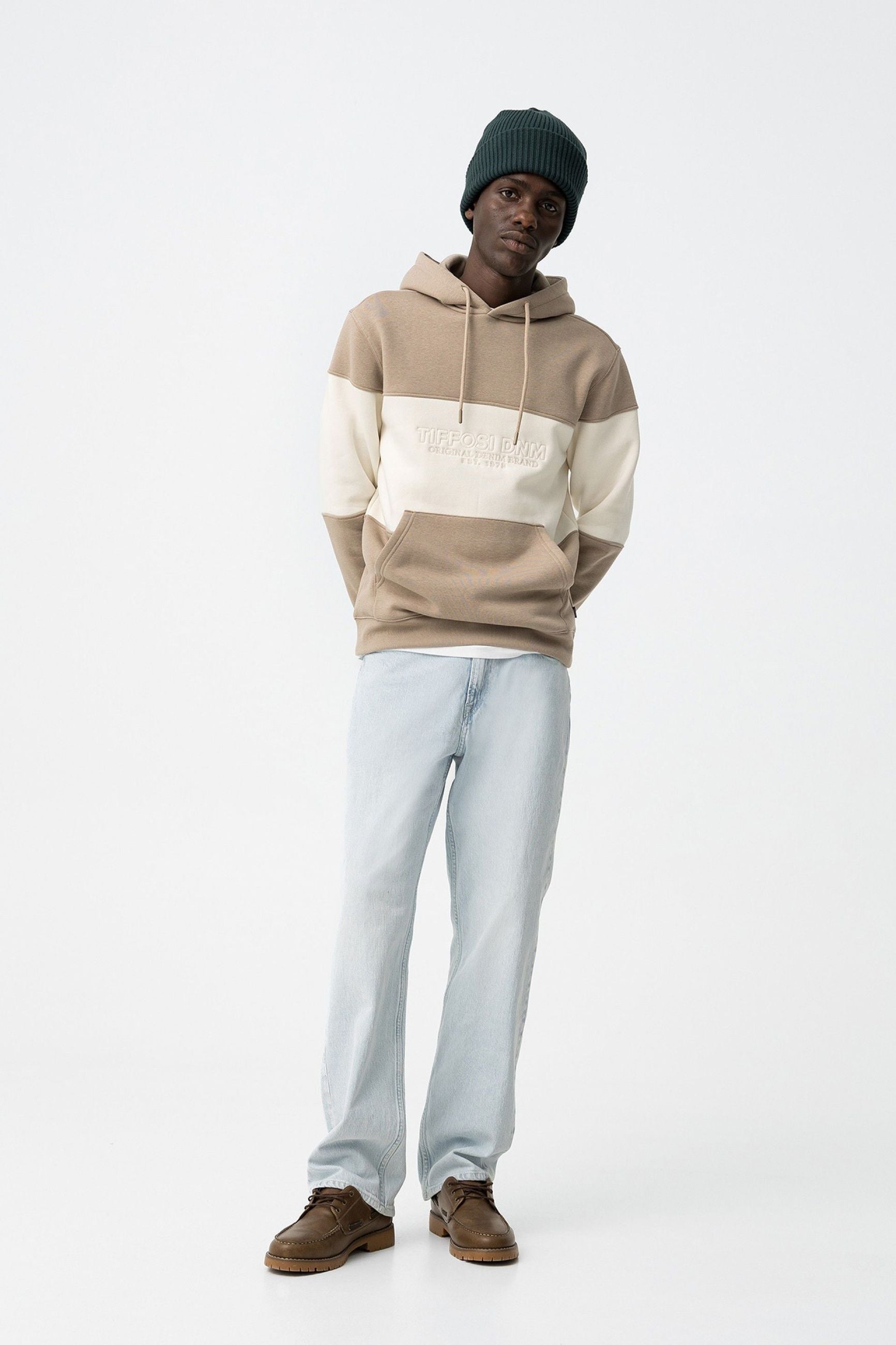 FELPA DASH CON CAPPUCCIO A RIGHE ORIZZONTALI CON LOGO TONO SU TONO - COMFORT FIT 10061824.BEI