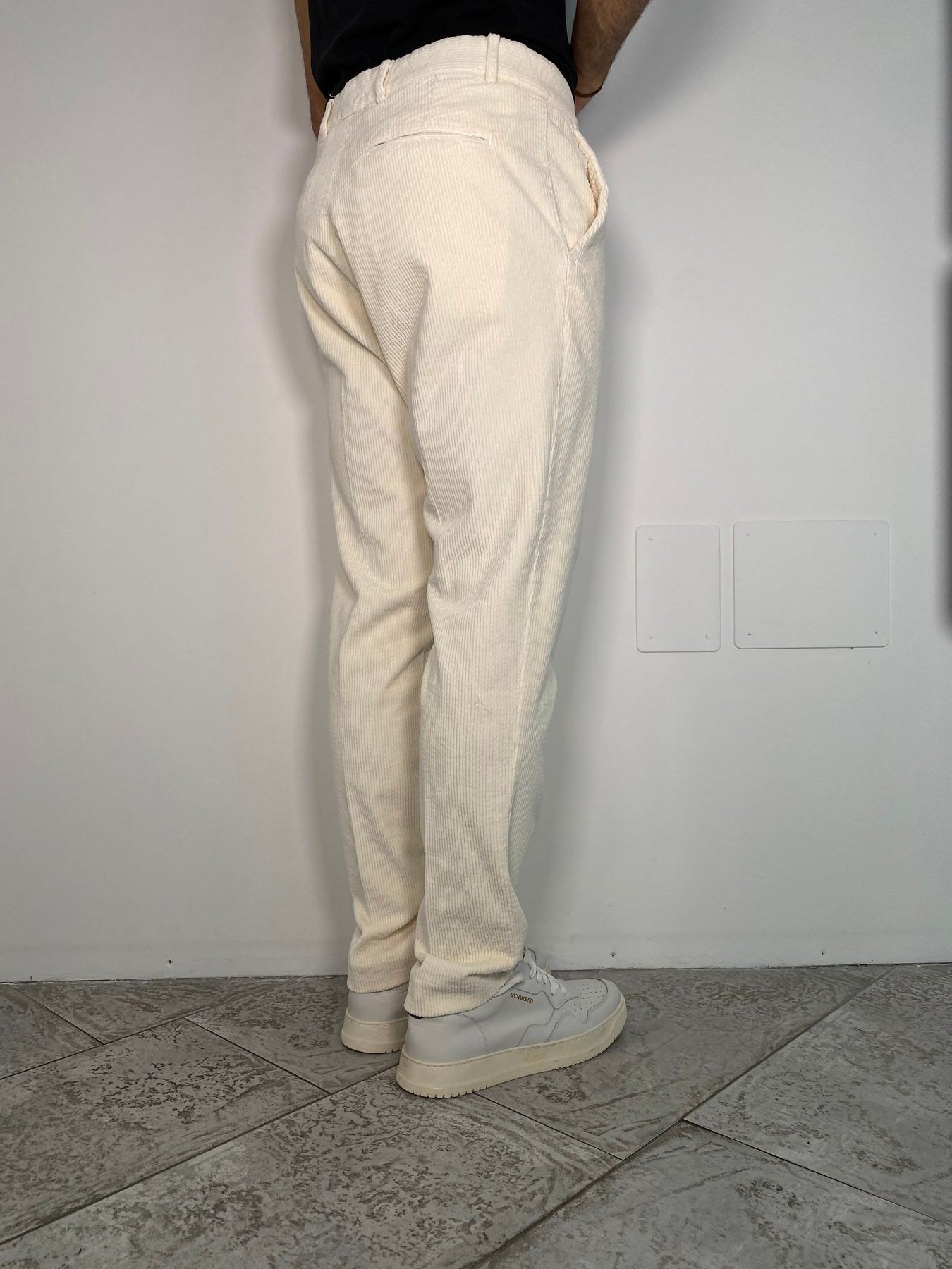 PANTALONE DA COMPLETO TASCA AMERICA IN VELLUTO A COSTE ELASTICIZZATO - COMFORT FIT