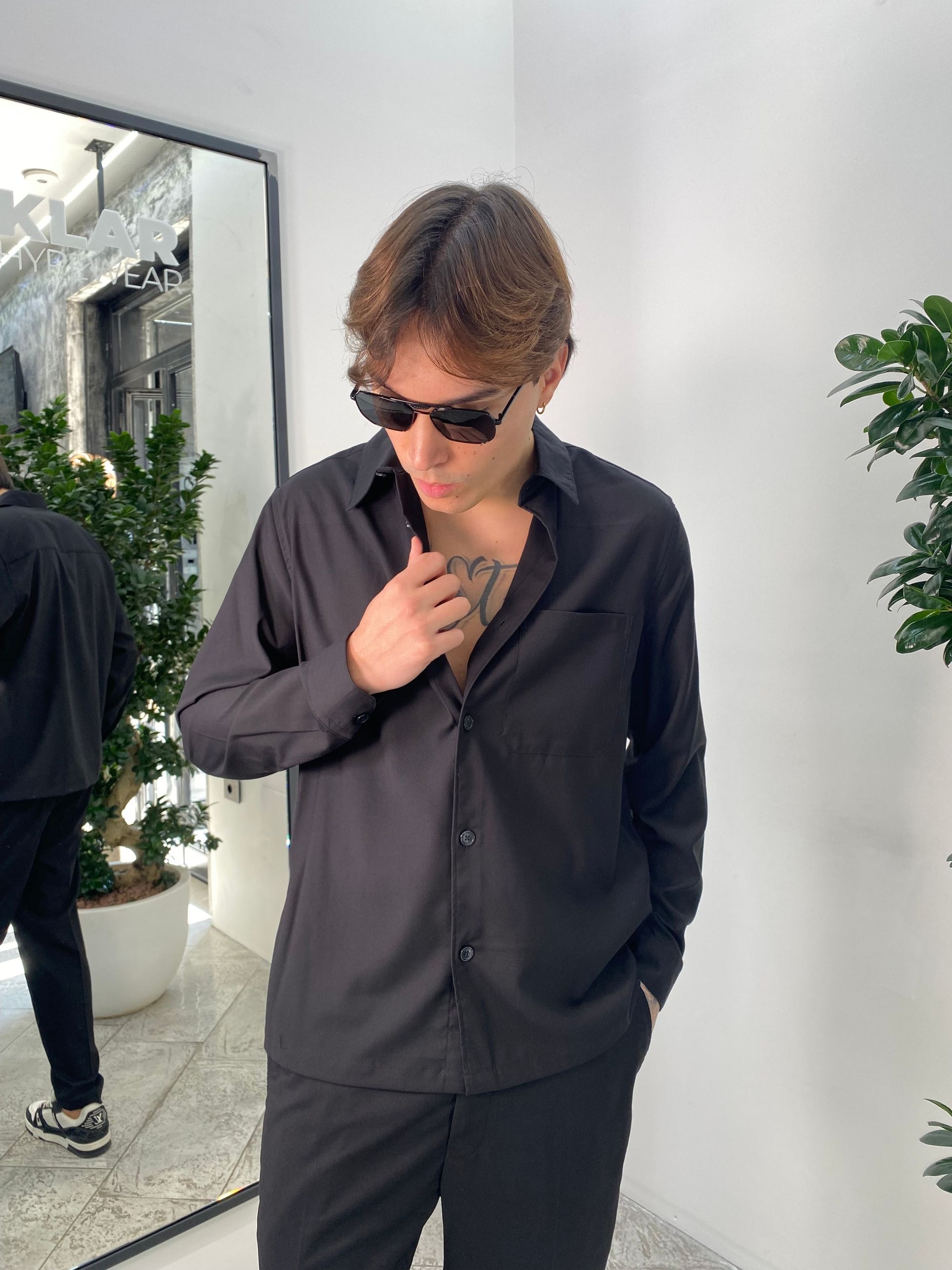 OVERSHIRT DA COORDINATO IN TESSUTO ELEGANTE CON TASCHINO - RELAXED FIT GBE1014SS.NER