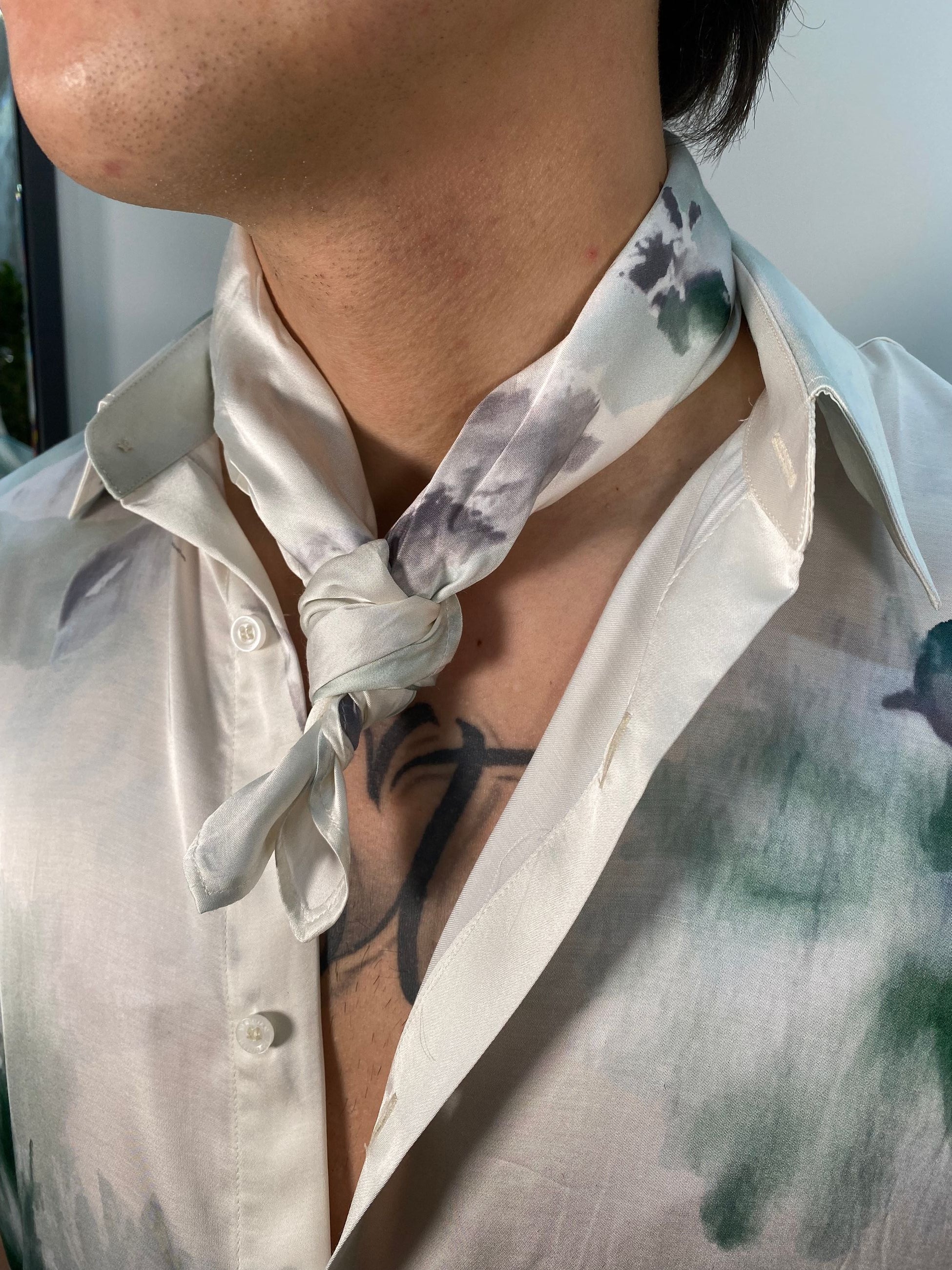 FOULARD FANTASIA FIORI IN 100% VISCOSA FU3361