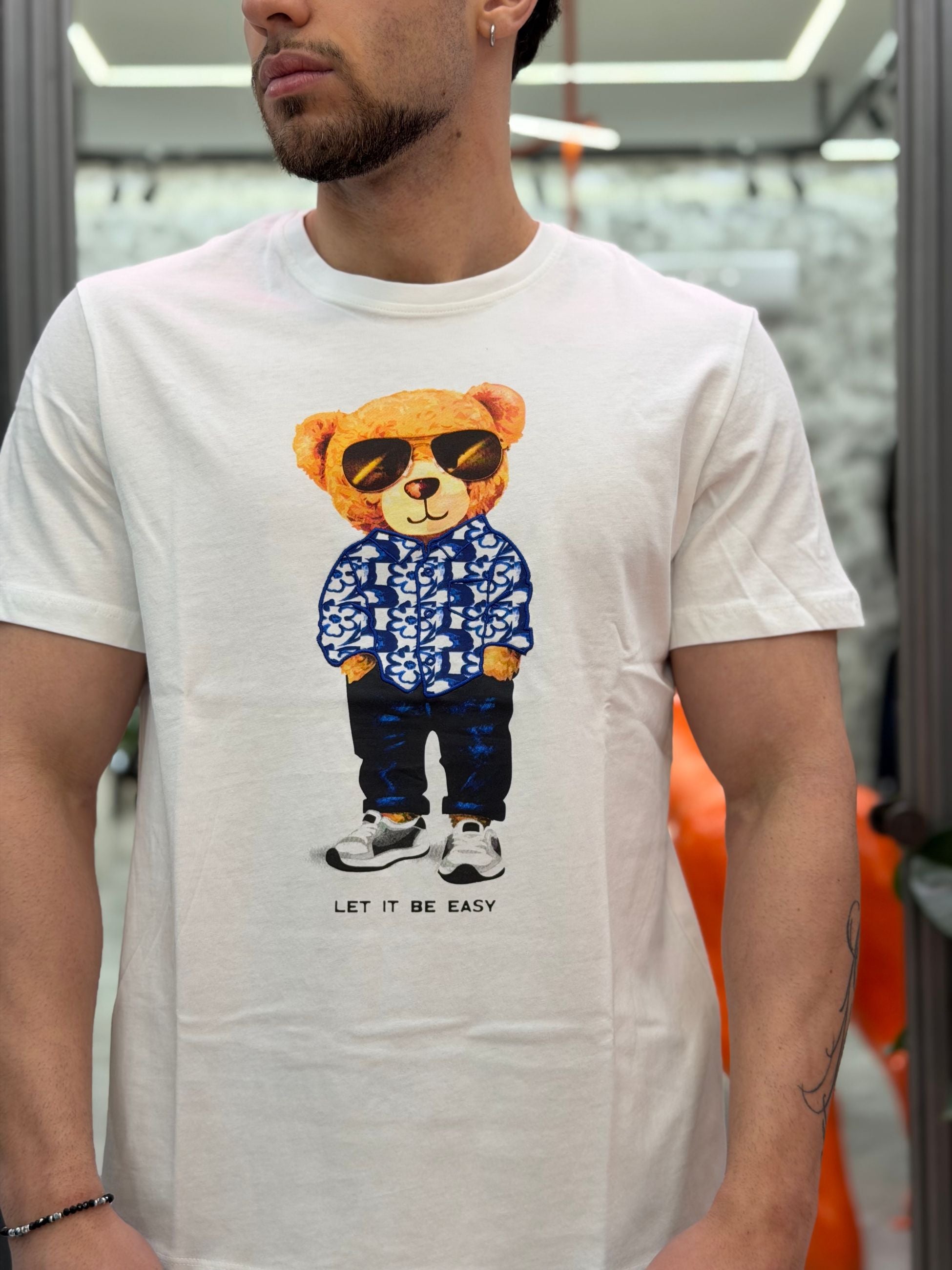 T-SHIRT IN 100% COTONE CON STAMPA TEDDY RICAMATA - REGULAR FIT 26S32TG