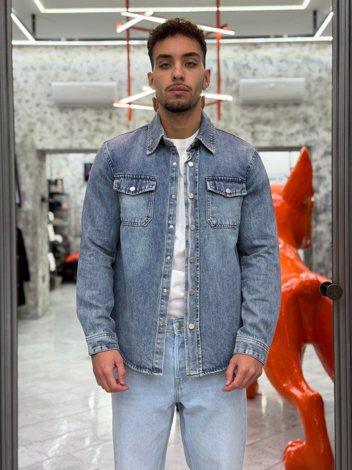 OVERSHIRT IN JEANS CON TASCHE A TOPPA E BOTTONI AUTOMATICI - REGULAR FIT GL6293Q-F26