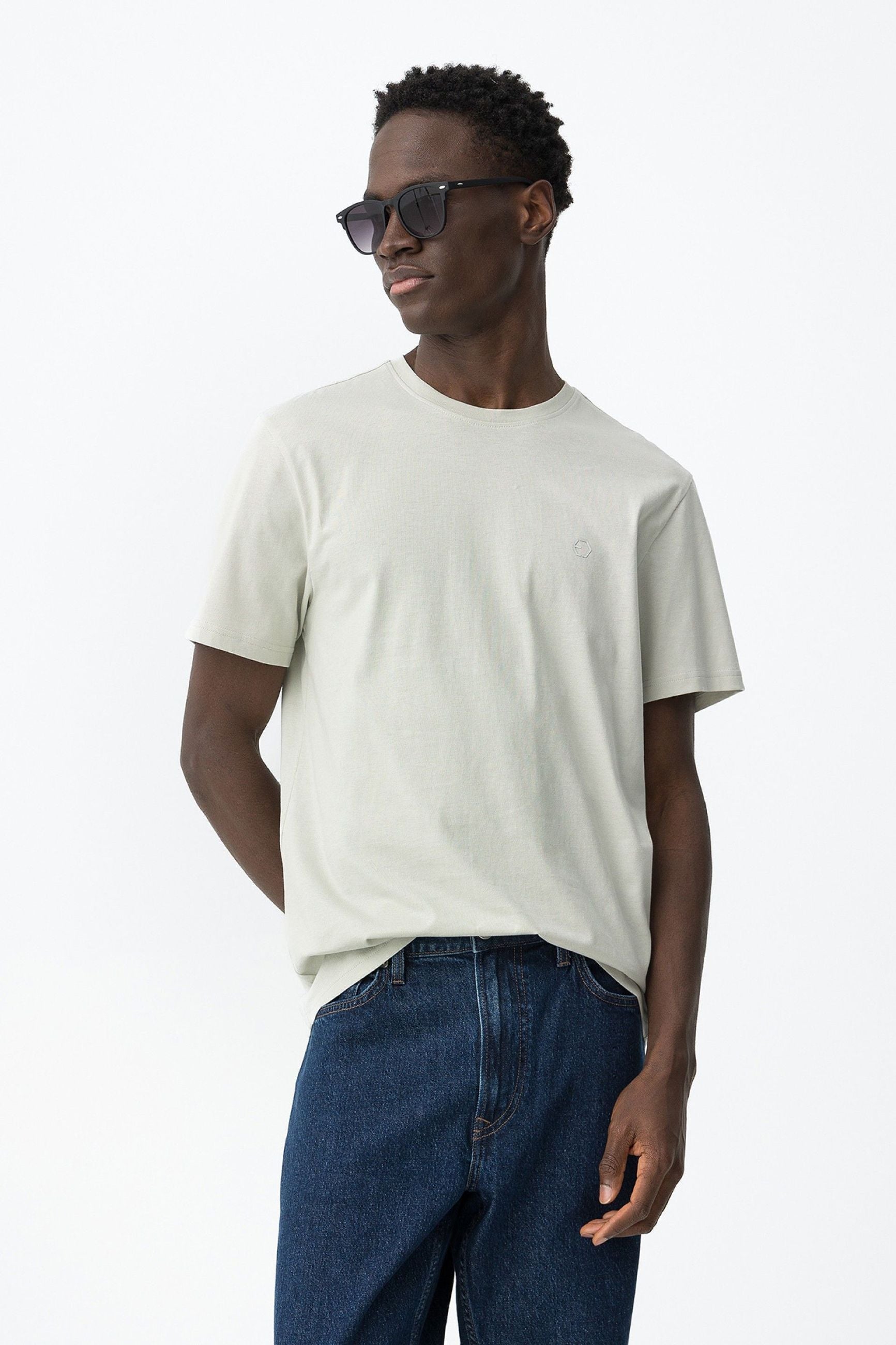 T-SHIRT BARTON BASIC IN 100% COTONE CON LOGO LATO CUORE - REGULAR FIT 10048304.PES